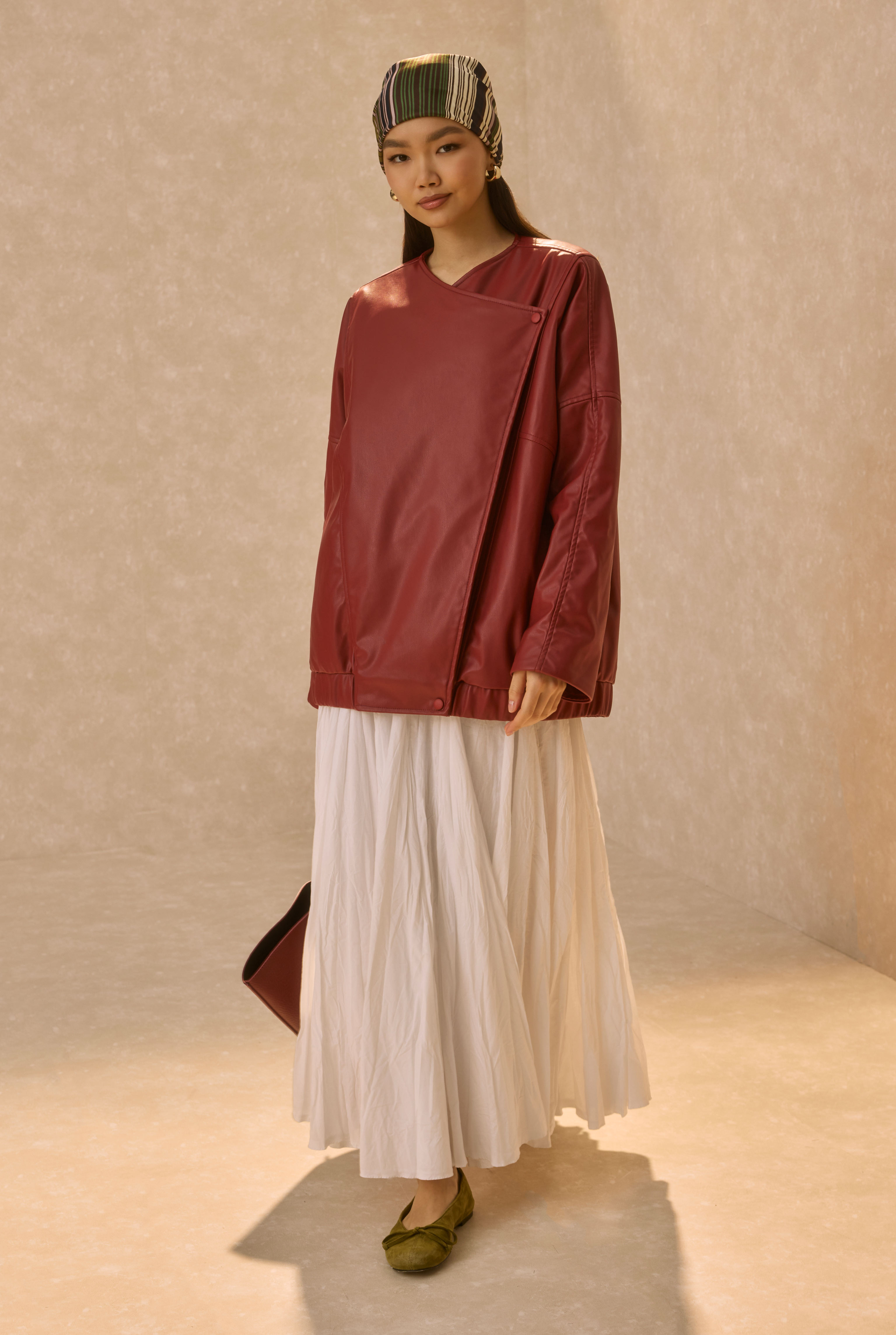 Asymmetric Cut Leather Jacket Bordeaux - 3