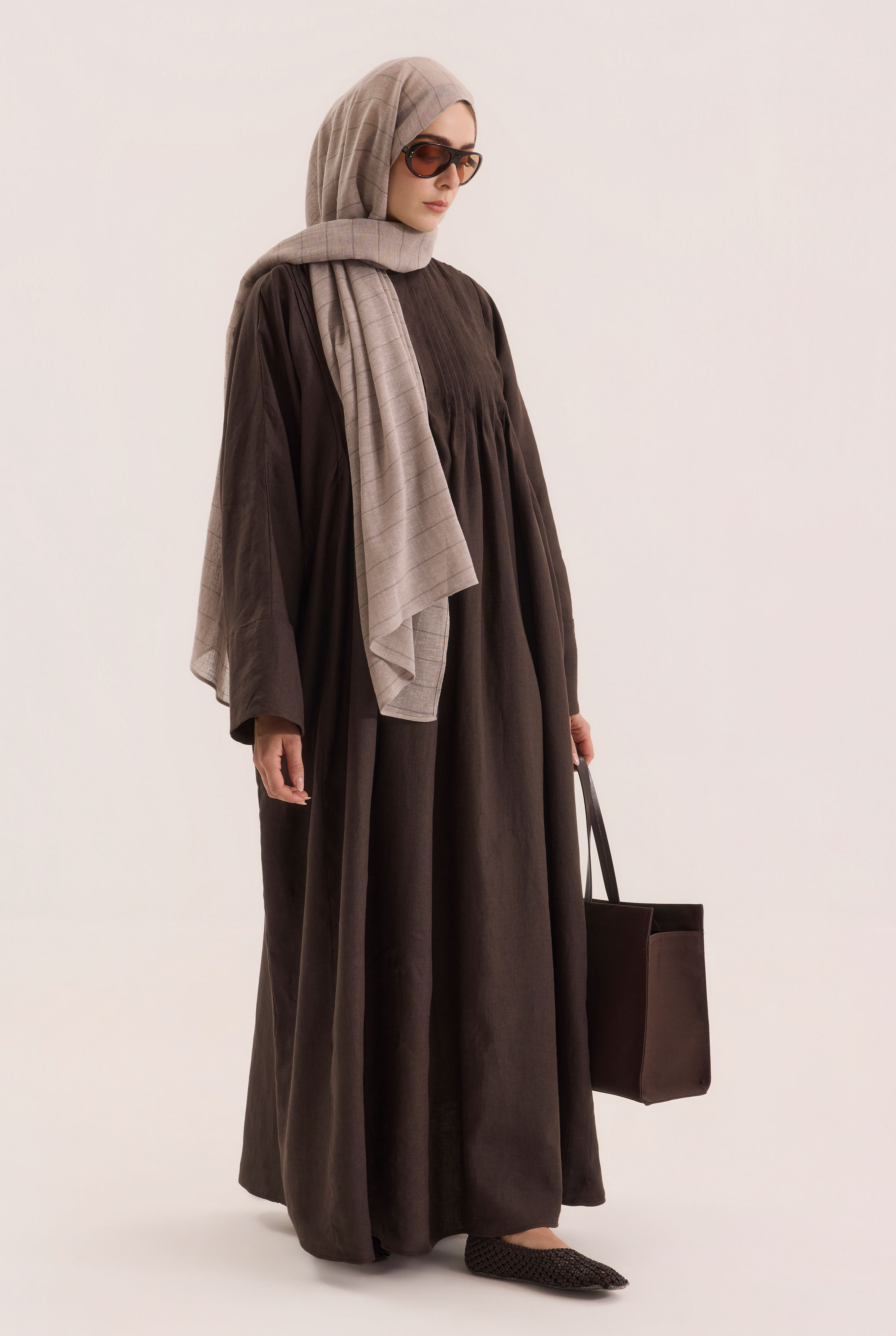 Pintuck Detailed Linen Abaya Dark Brown - 2