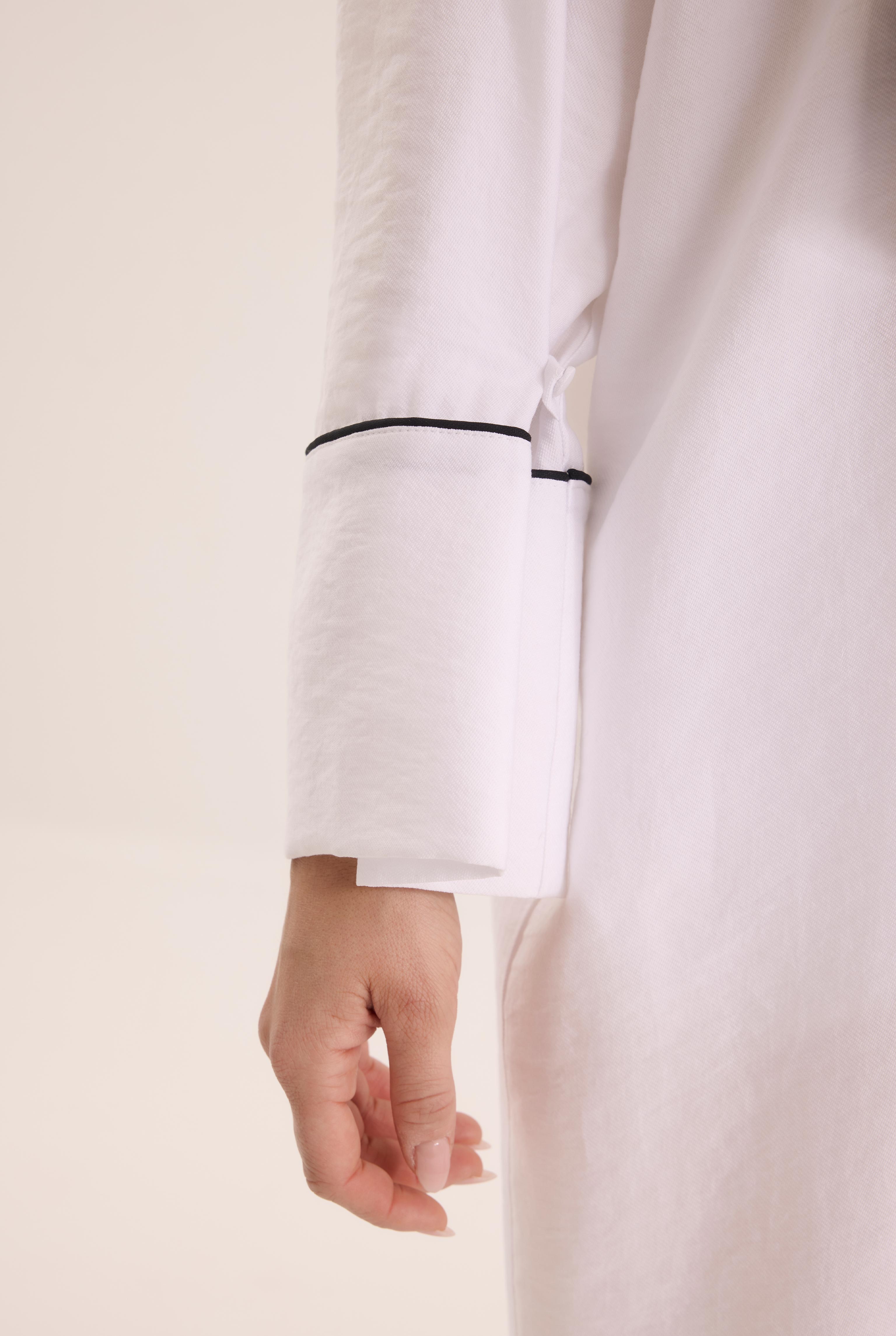 Piping Detailed Abaya White - 7