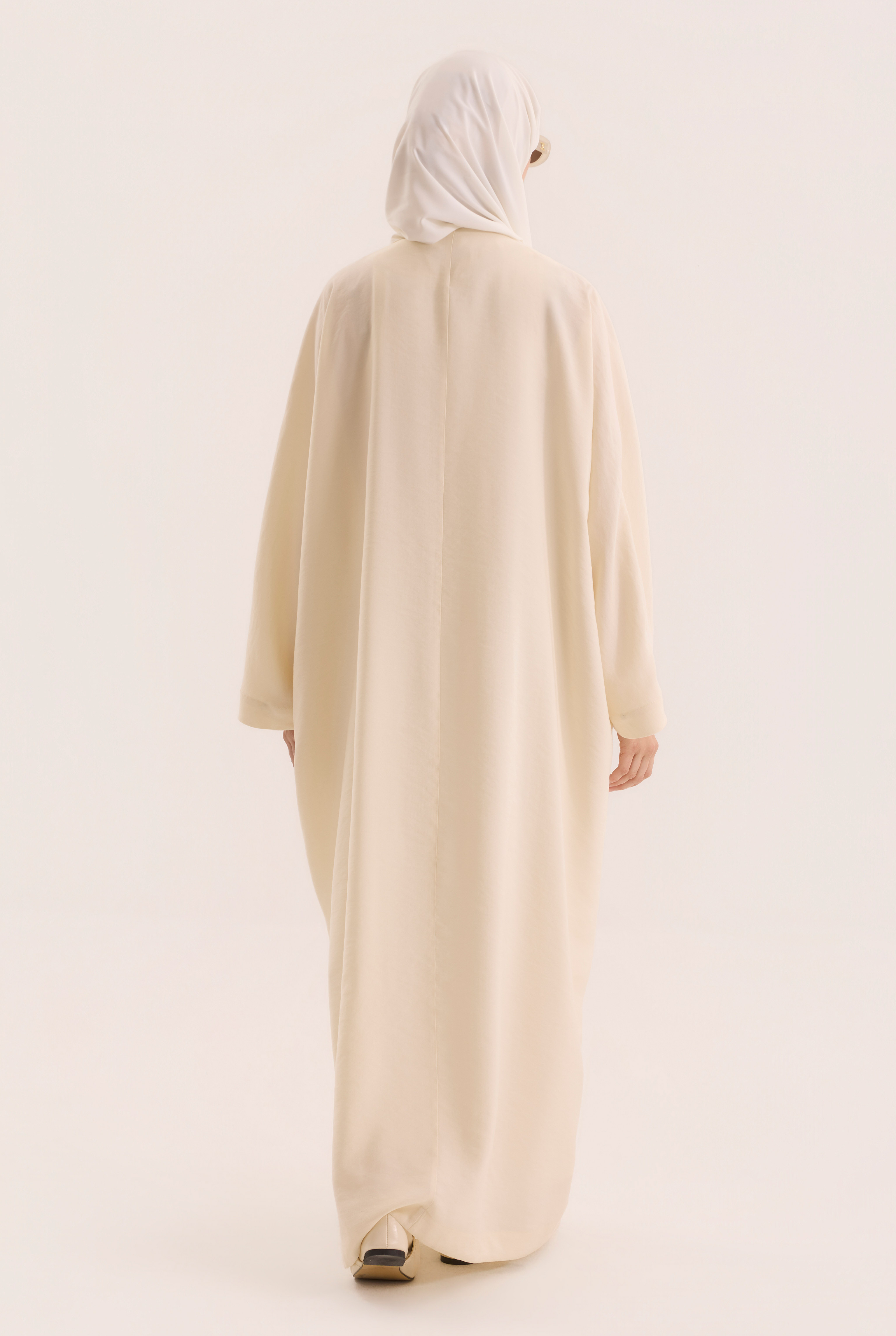 Chinese Button Abaya Bone - 4