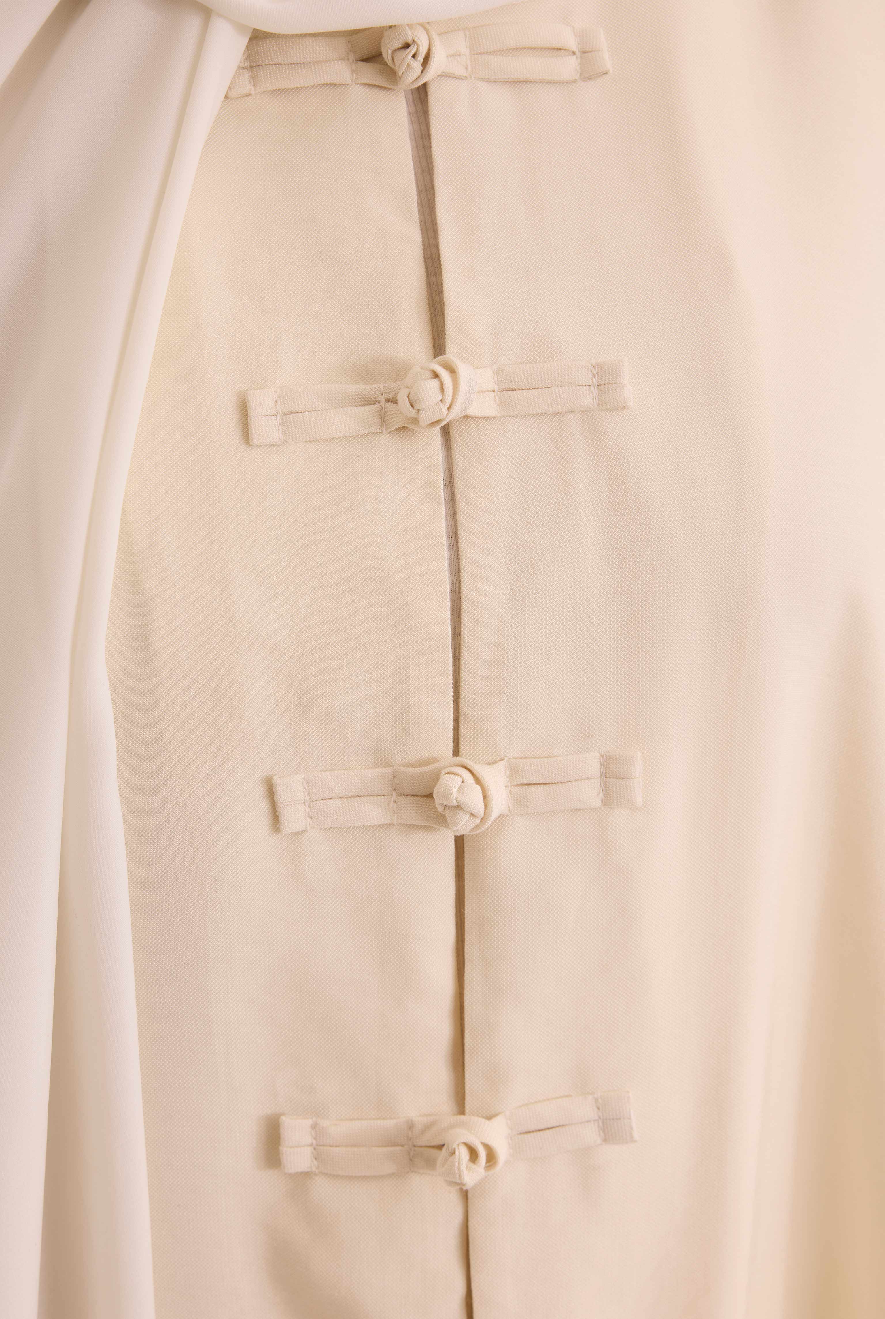 Chinese Button Abaya Bone - 2