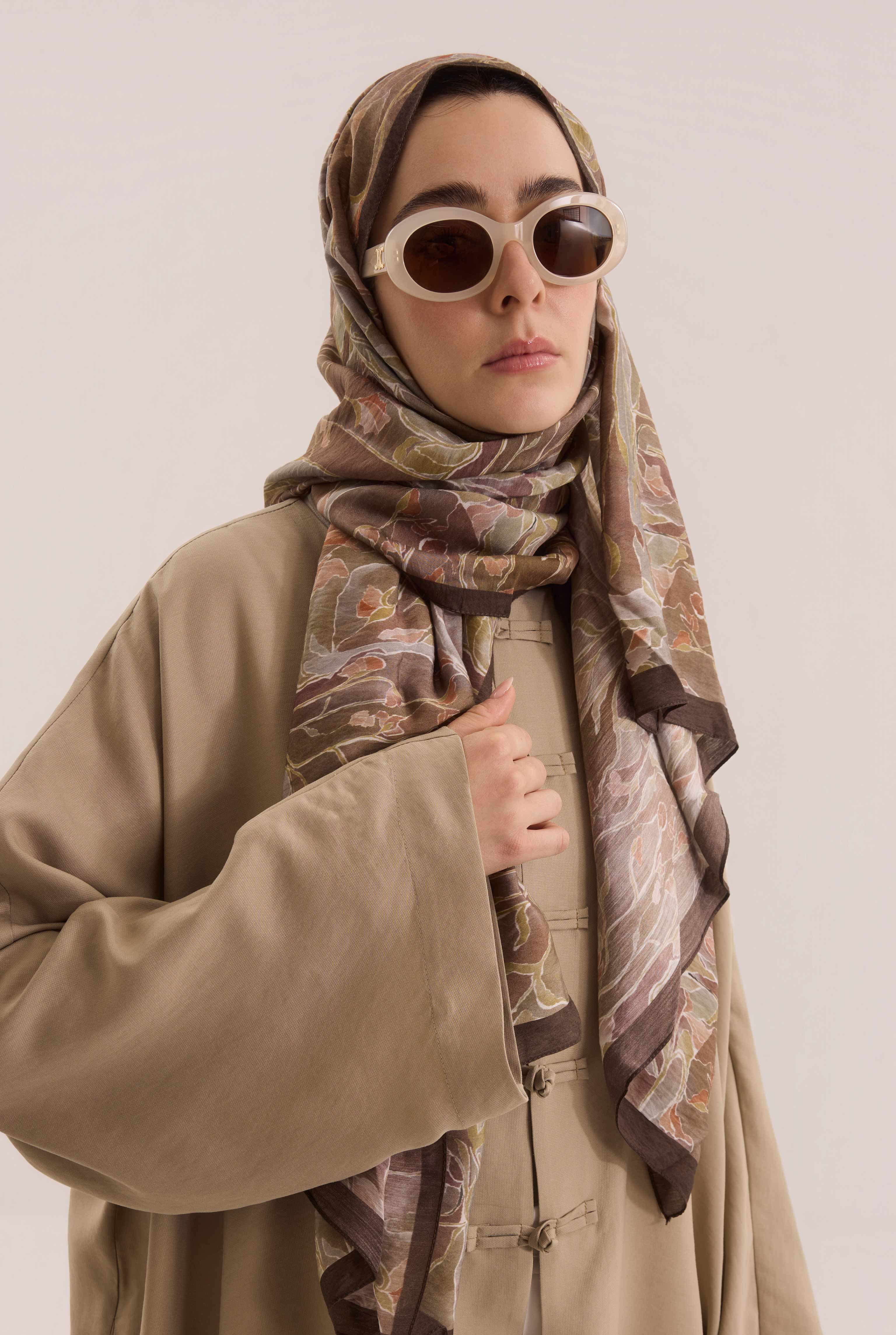 Chinese Button Abaya Mink - 3