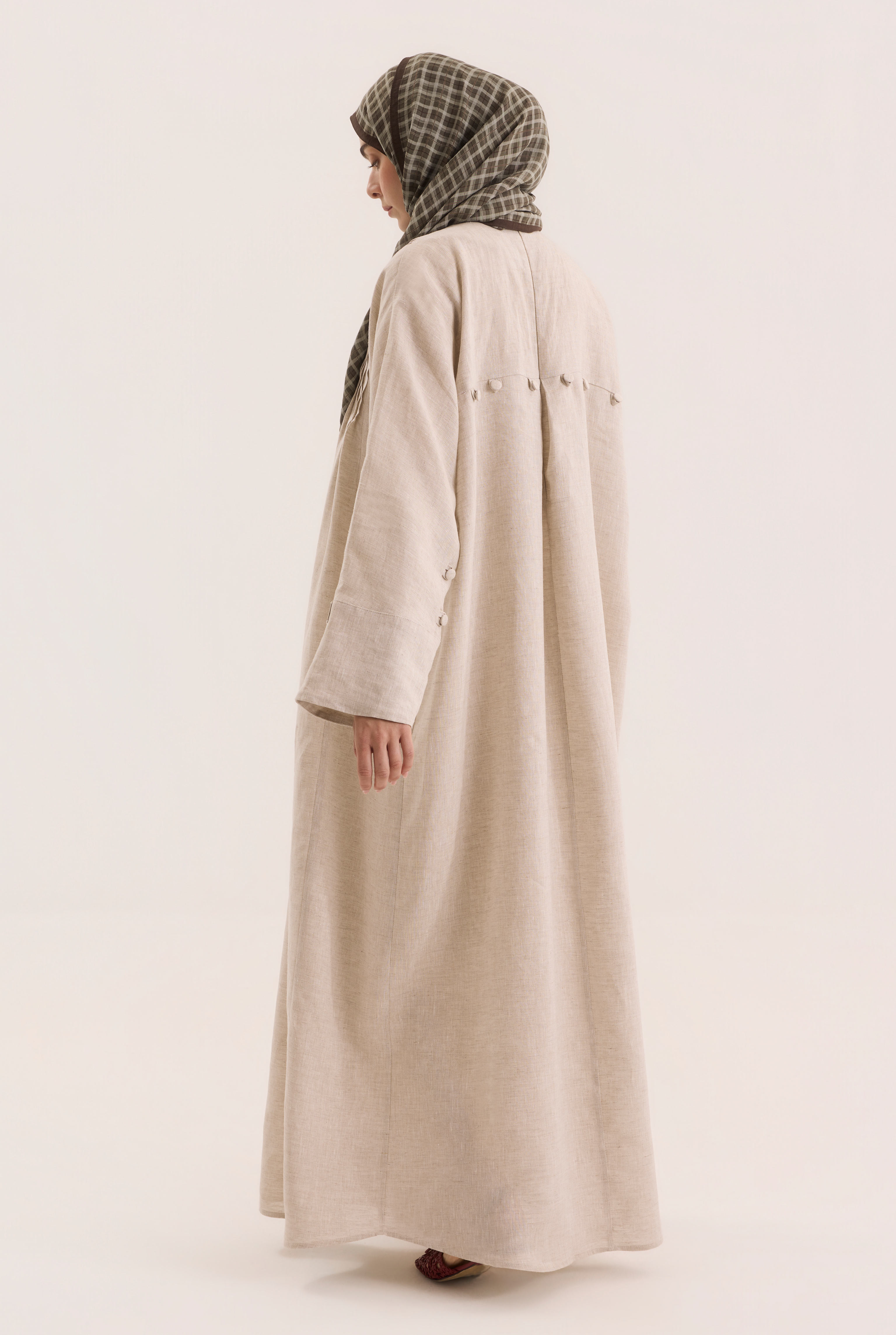 Pintuck Detailed Linen Abaya Pearl - 4