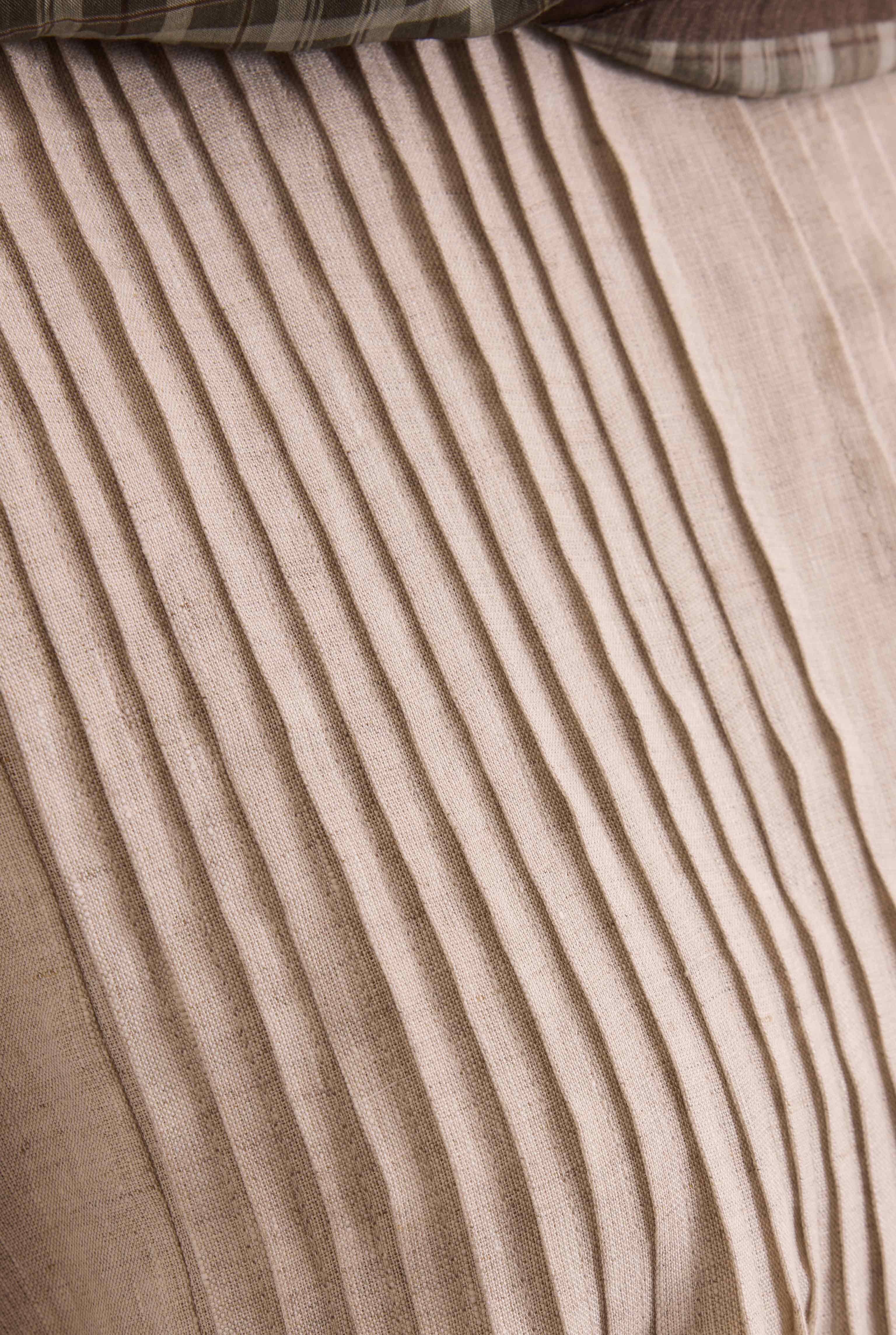 Pintuck Detailed Linen Abaya Pearl - 7