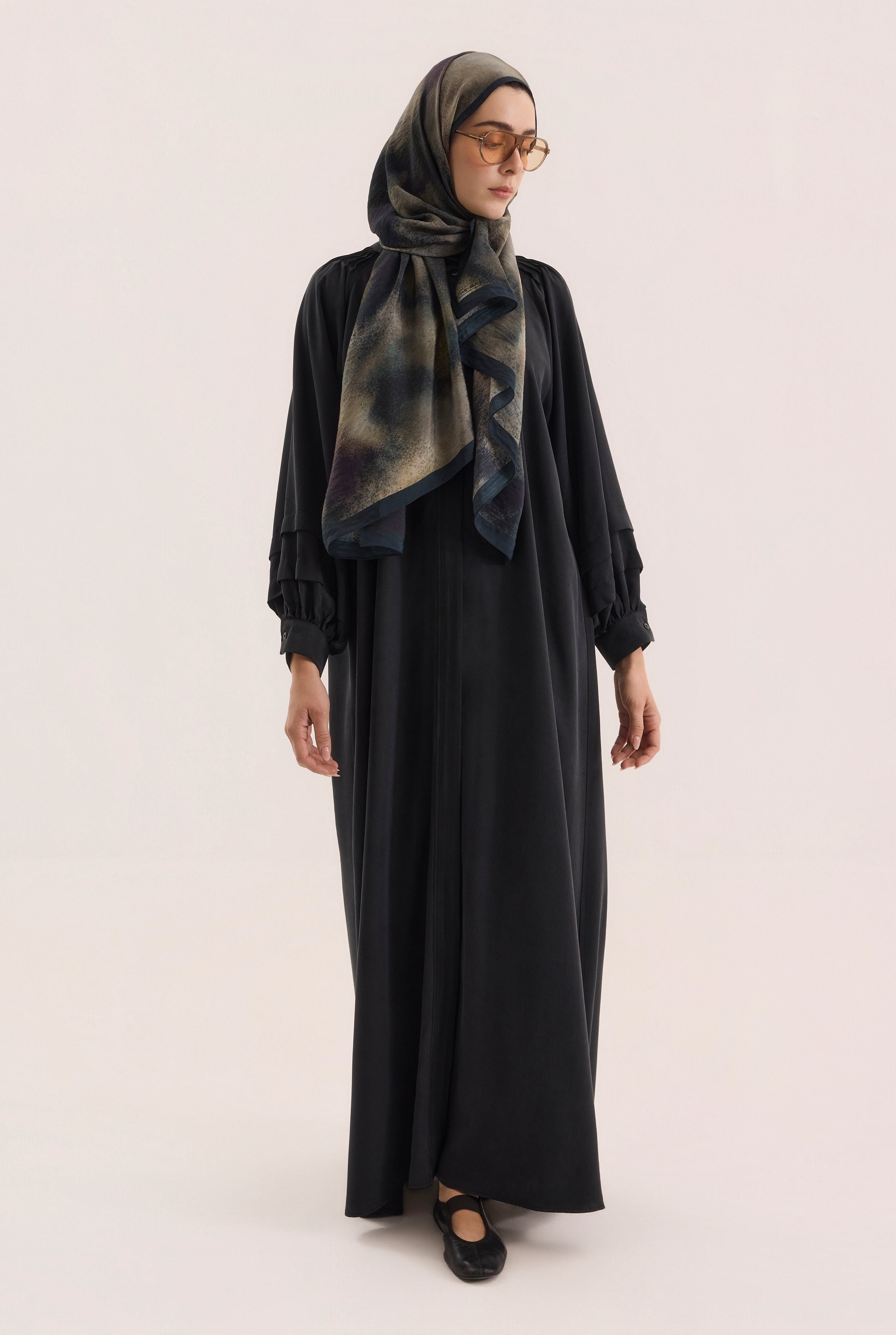 Shoulder Ruched Lyocell Abaya Black - 2