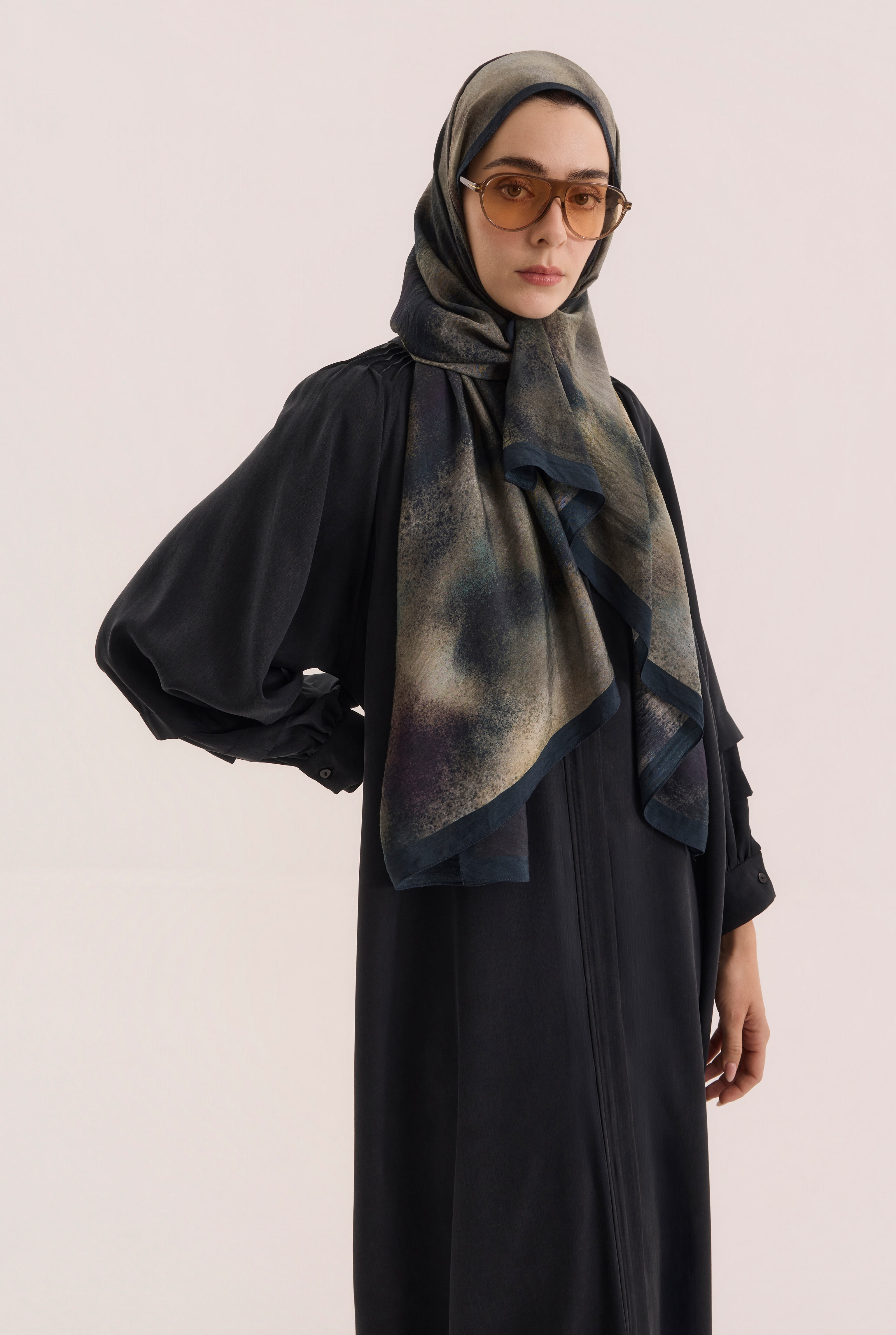Shoulder Ruched Lyocell Abaya Black - 3