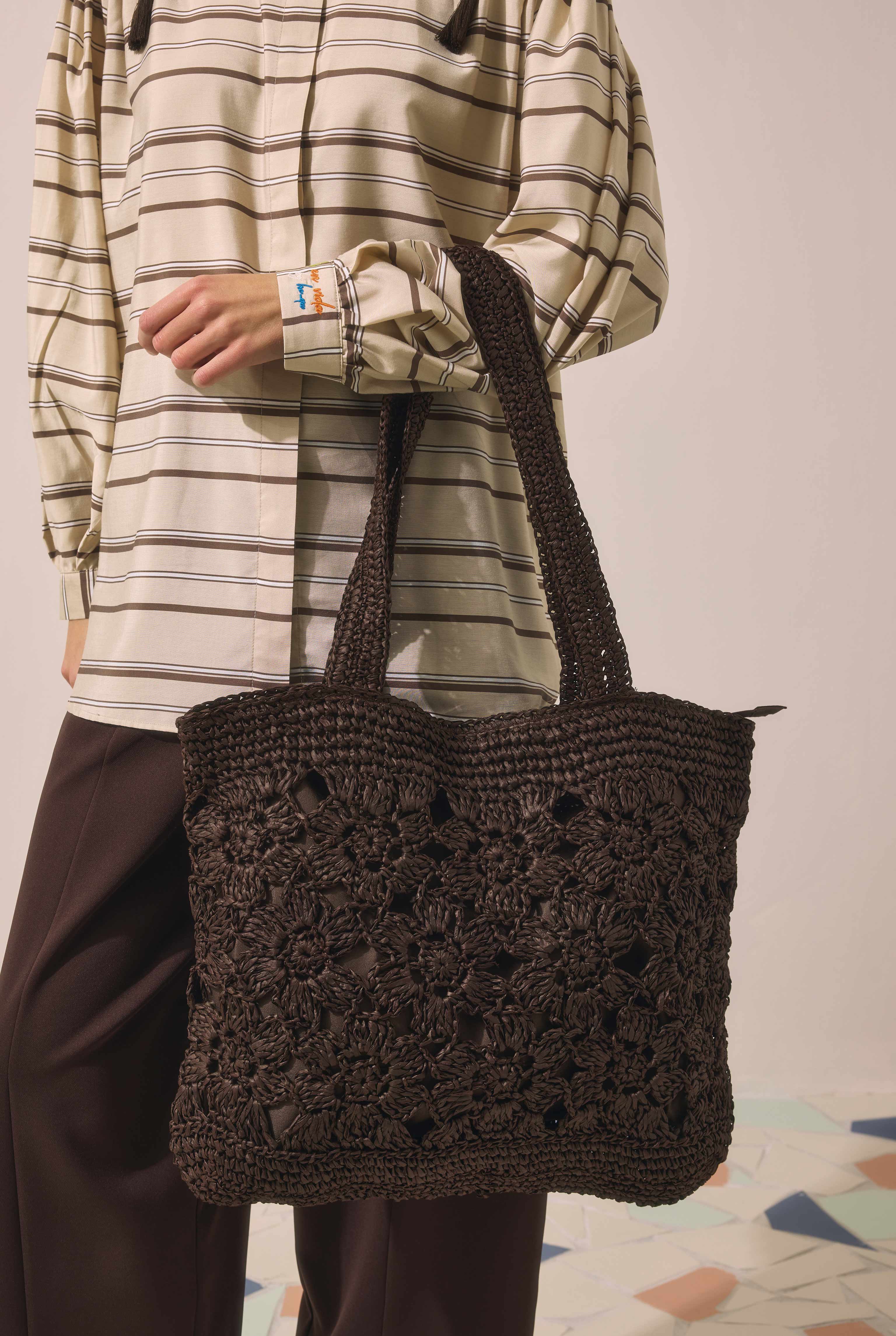 Flower Motif Straw Bag Brown - HE-QA