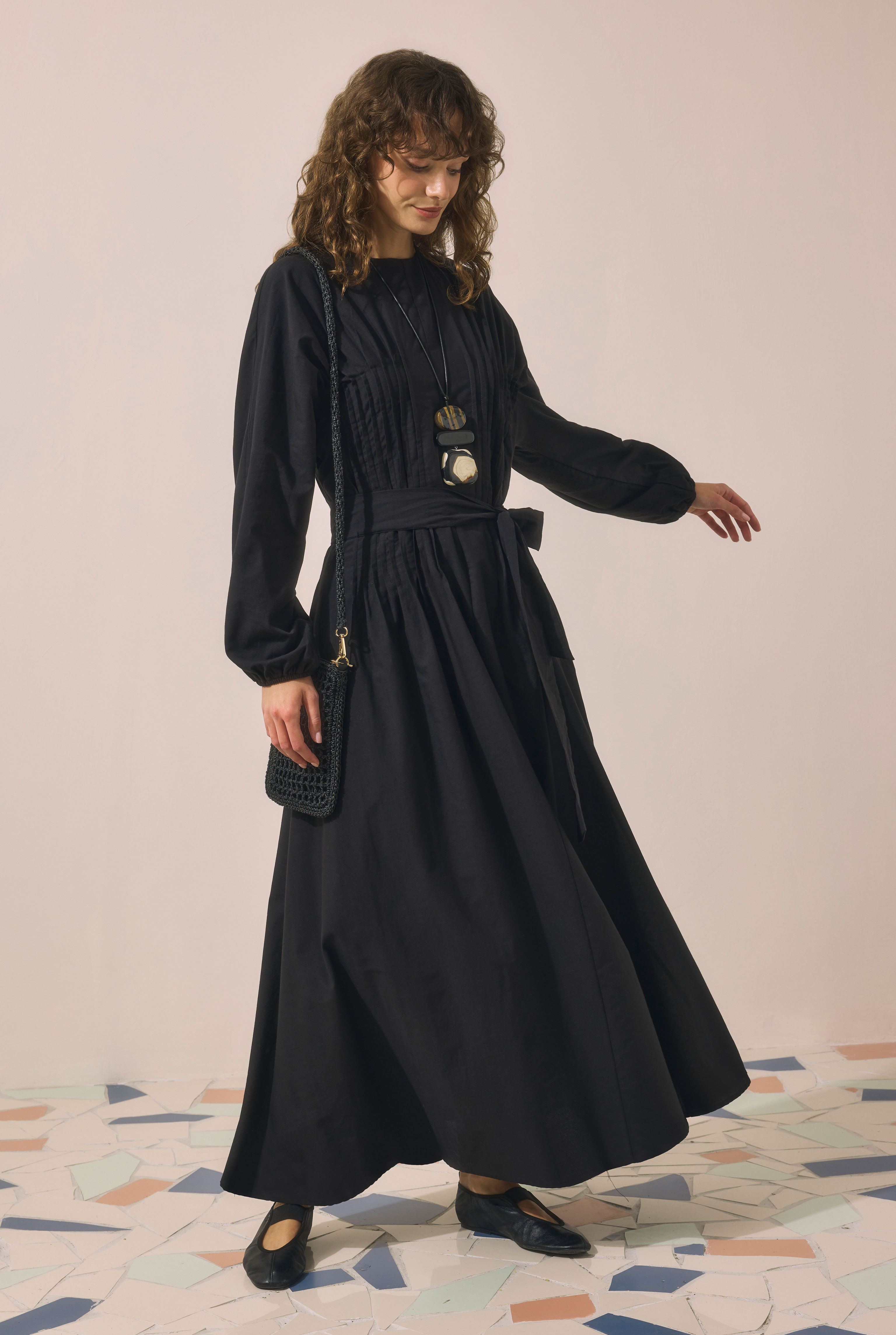 Pintuck Detail Dress Black - 2