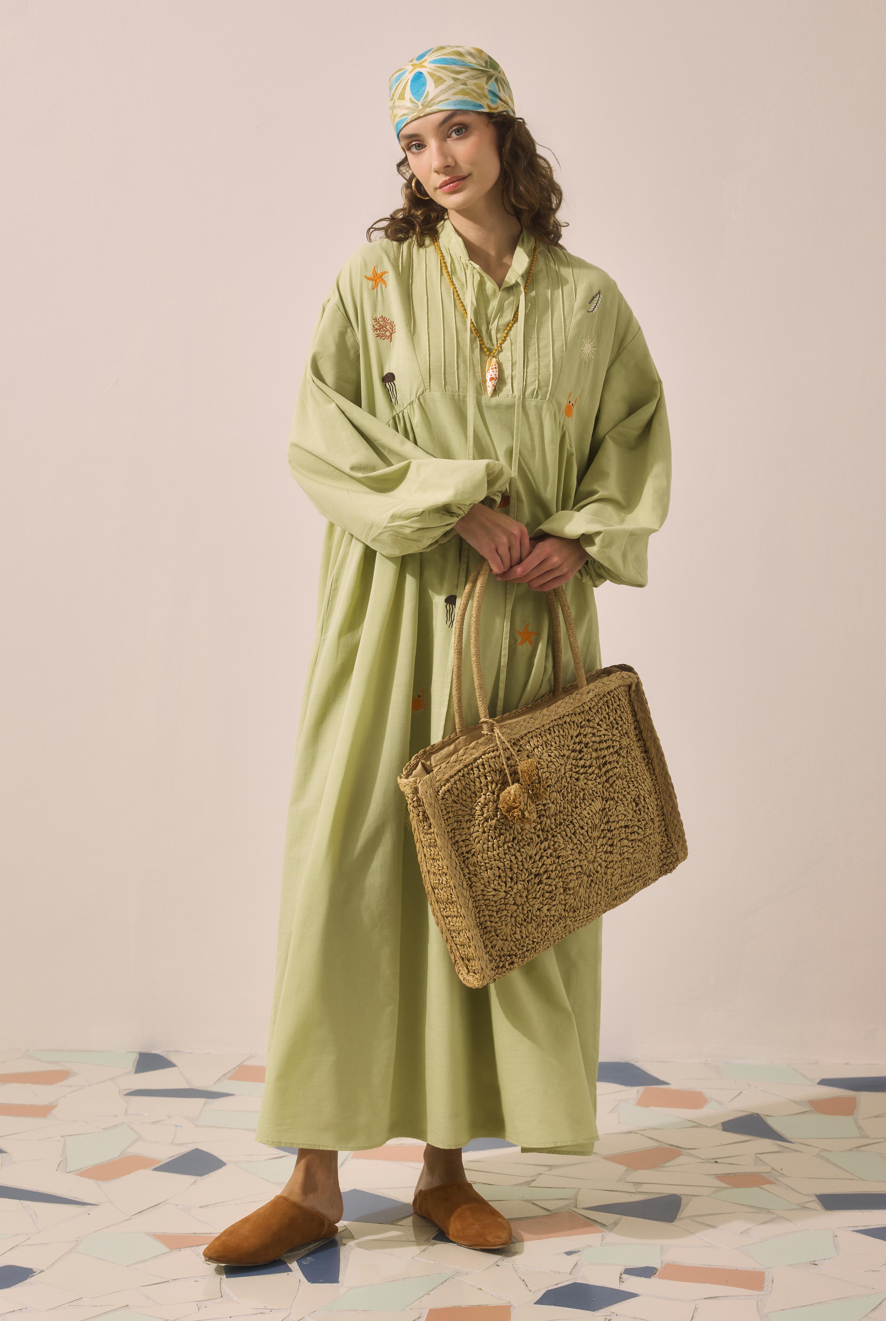 Straw Bag With Charm Detail Camel - 2