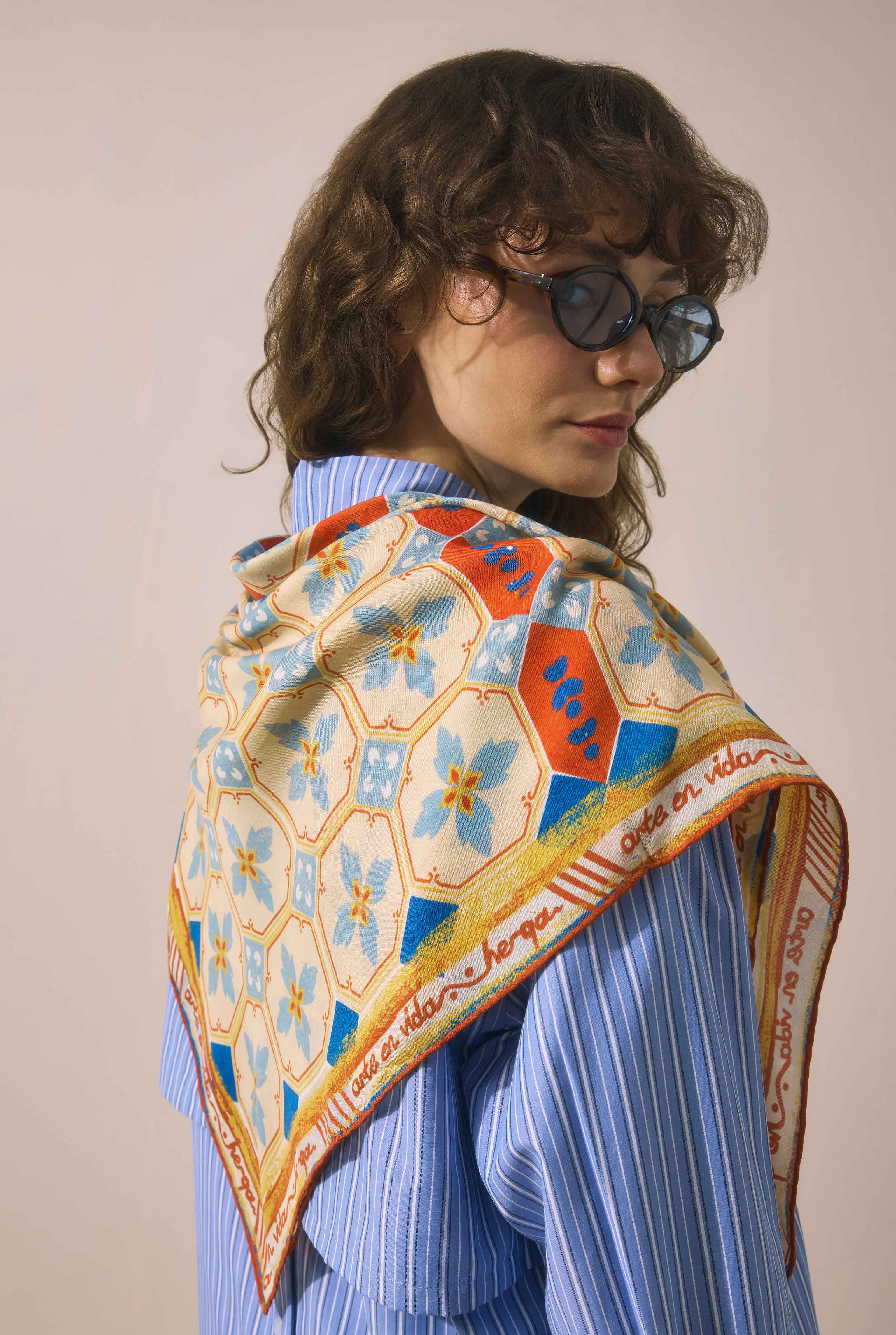 Azulejo Scarf Blue - HE-QA