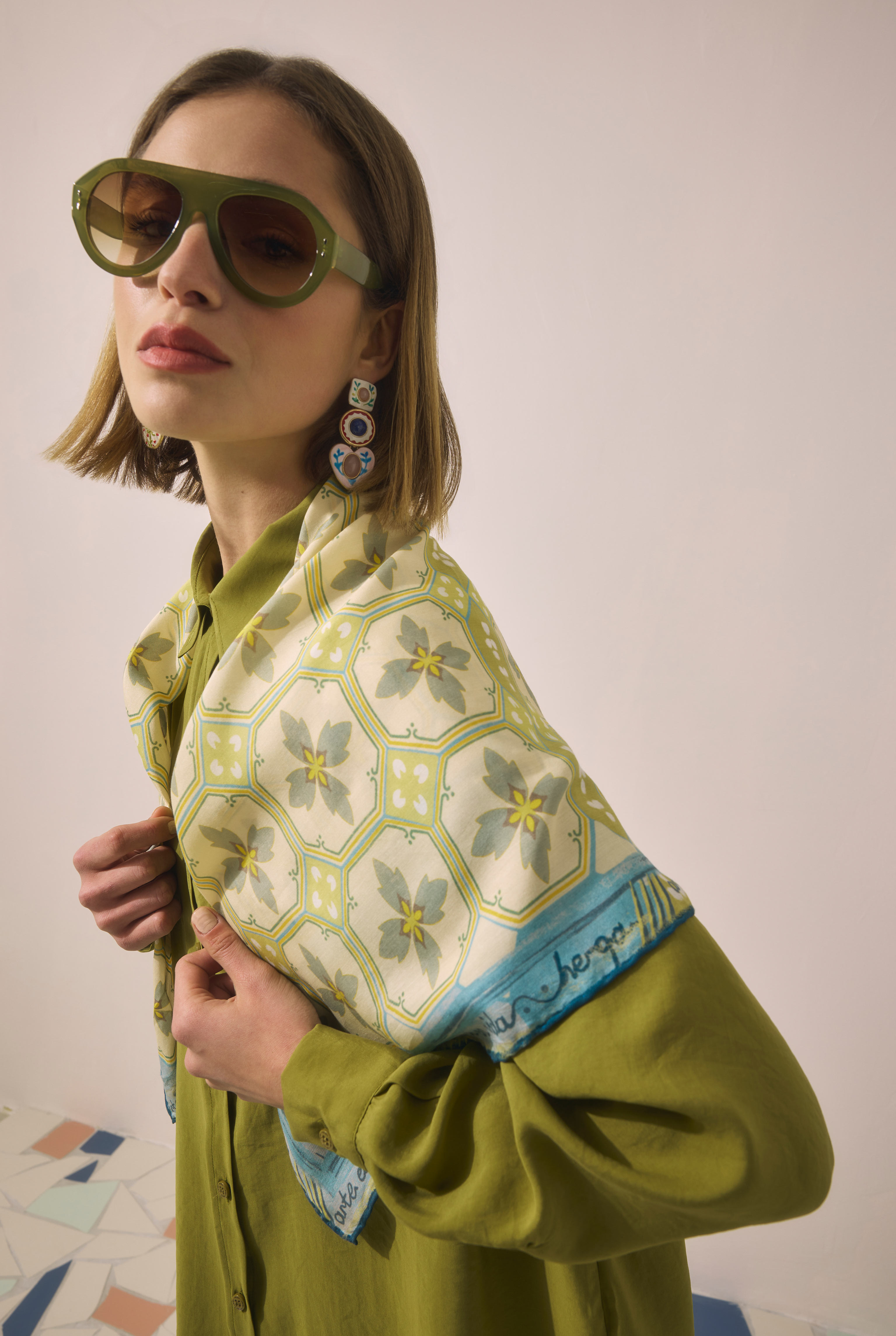 Azulejo Scarf Sage Green - 6