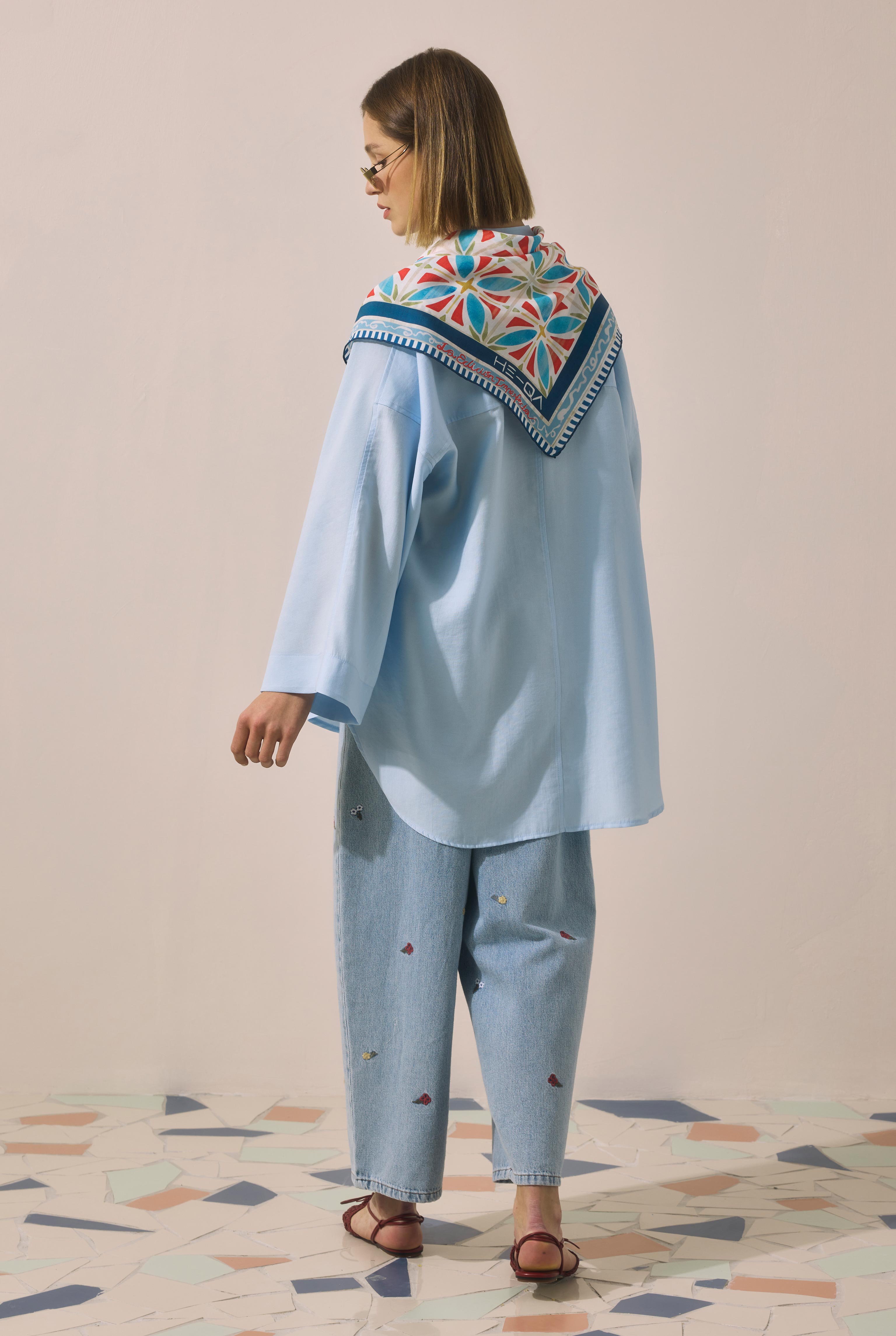 Trencadis Scarf Blue - 5