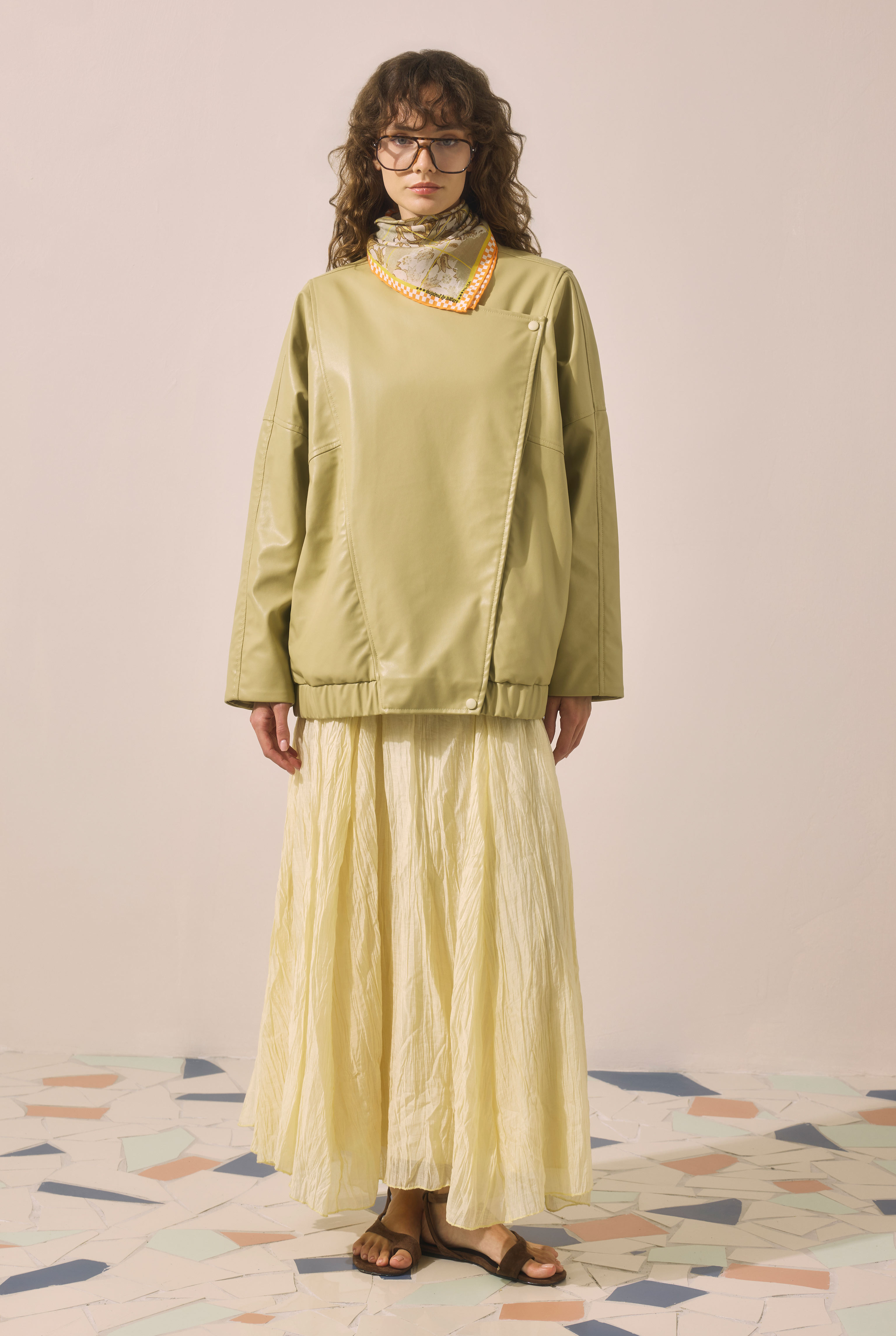 Flor Fragmenta Neckerchief Sage Green - 3