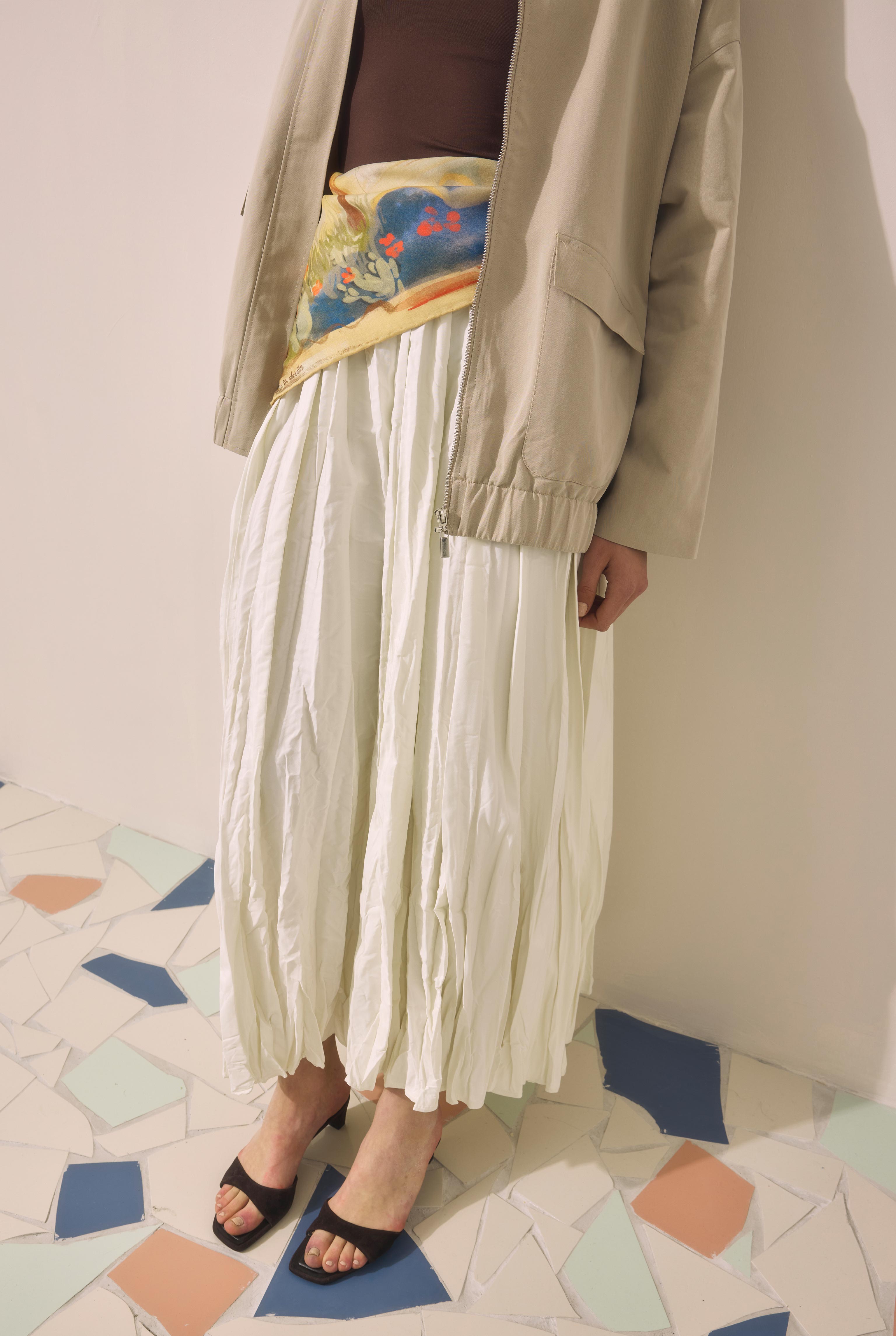 Wrinkled Seasonal Skirt Ecru - 2
