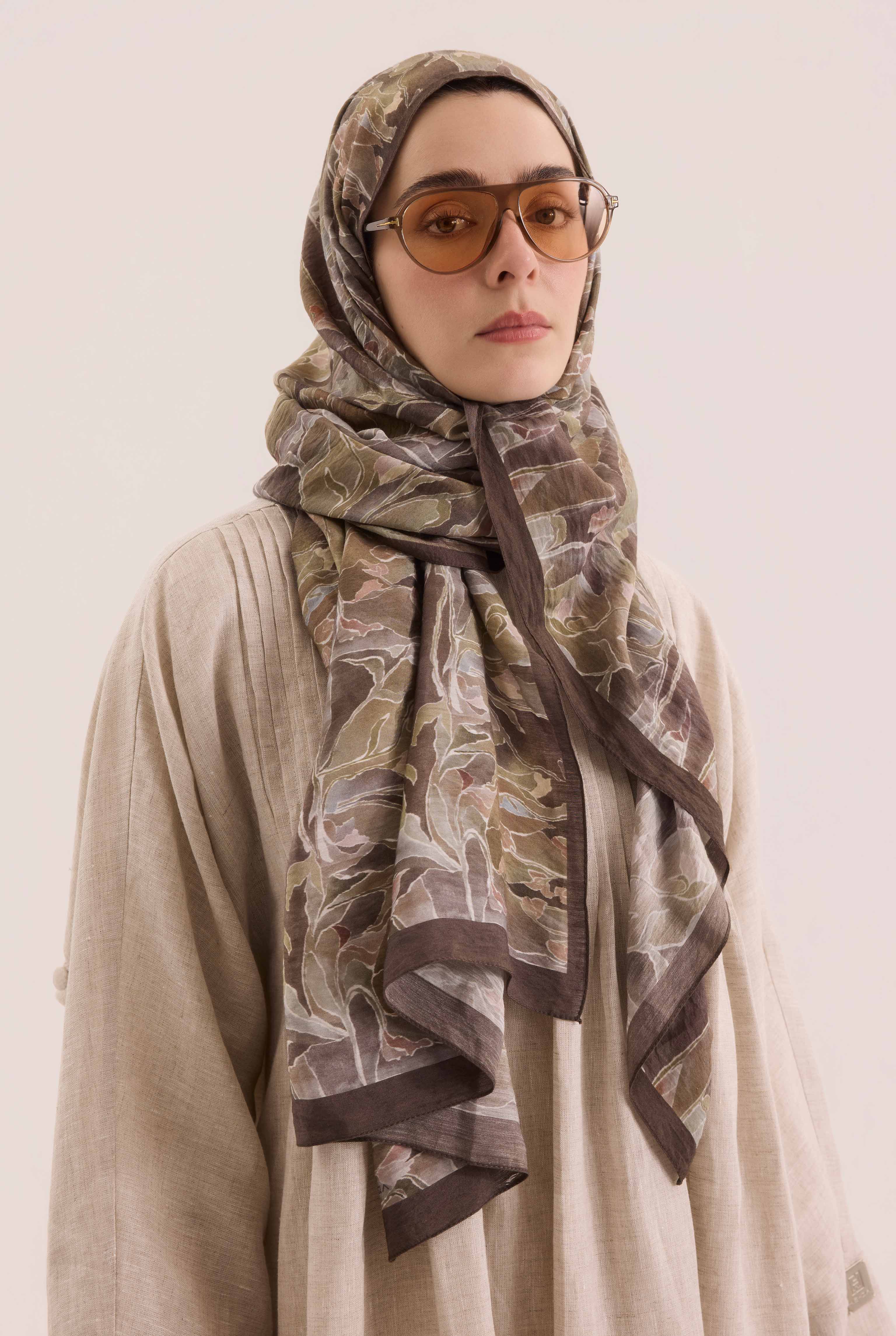 Frame Bloom Shawl Brown - 2