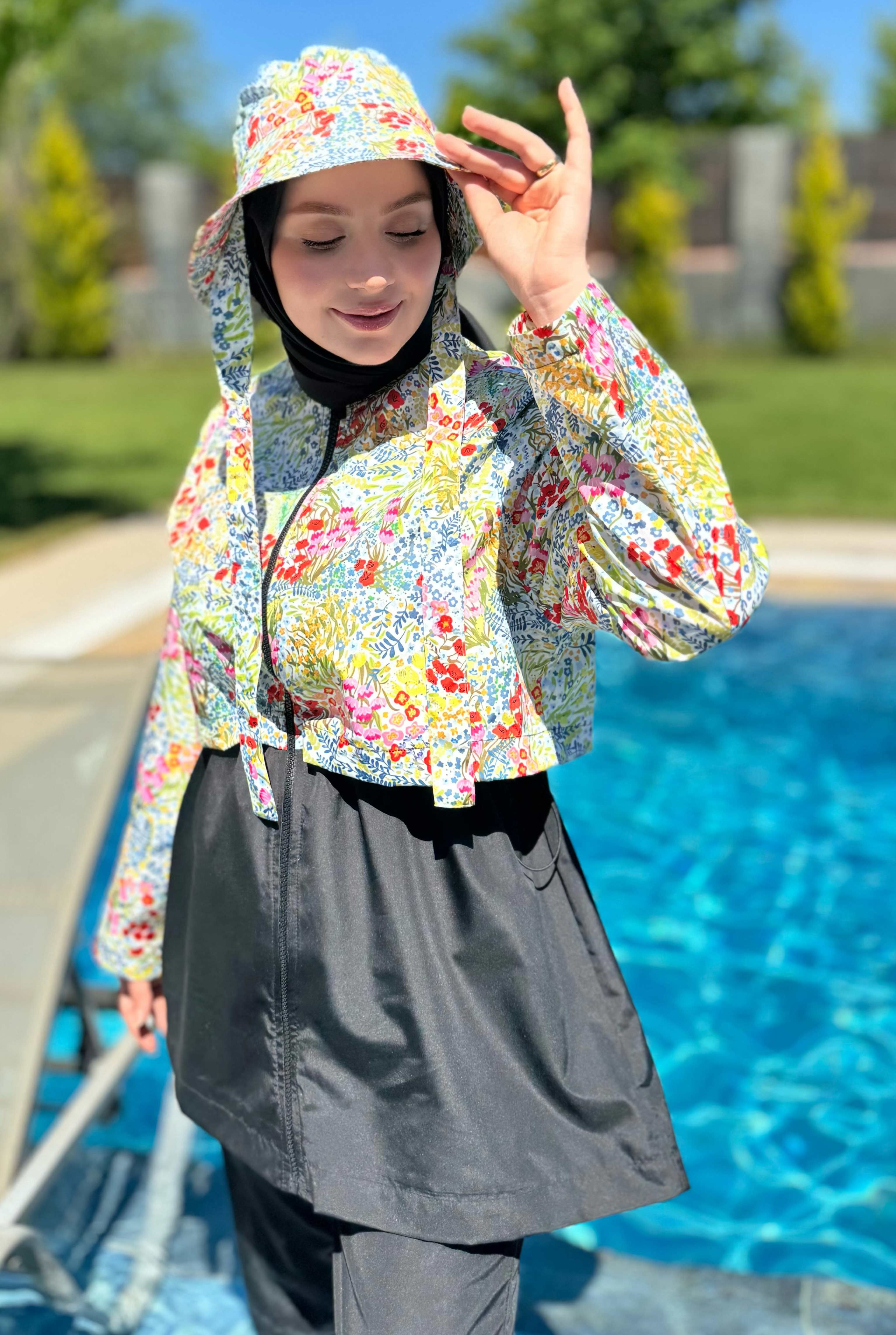 Patterned Short Swimsuit Floria - 10