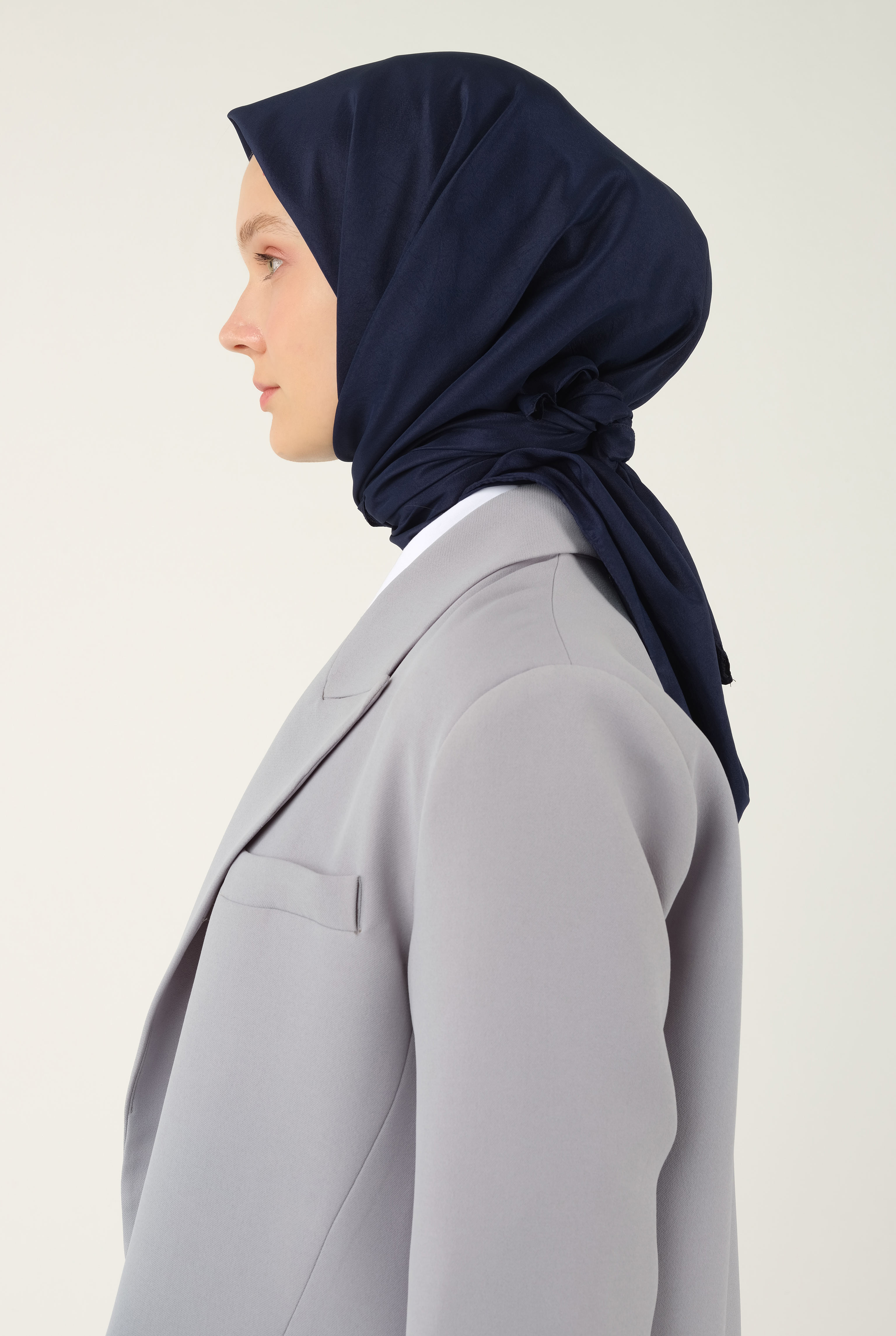 Soft Wrinkled Scarf Dark Navy Blue - HE-QA