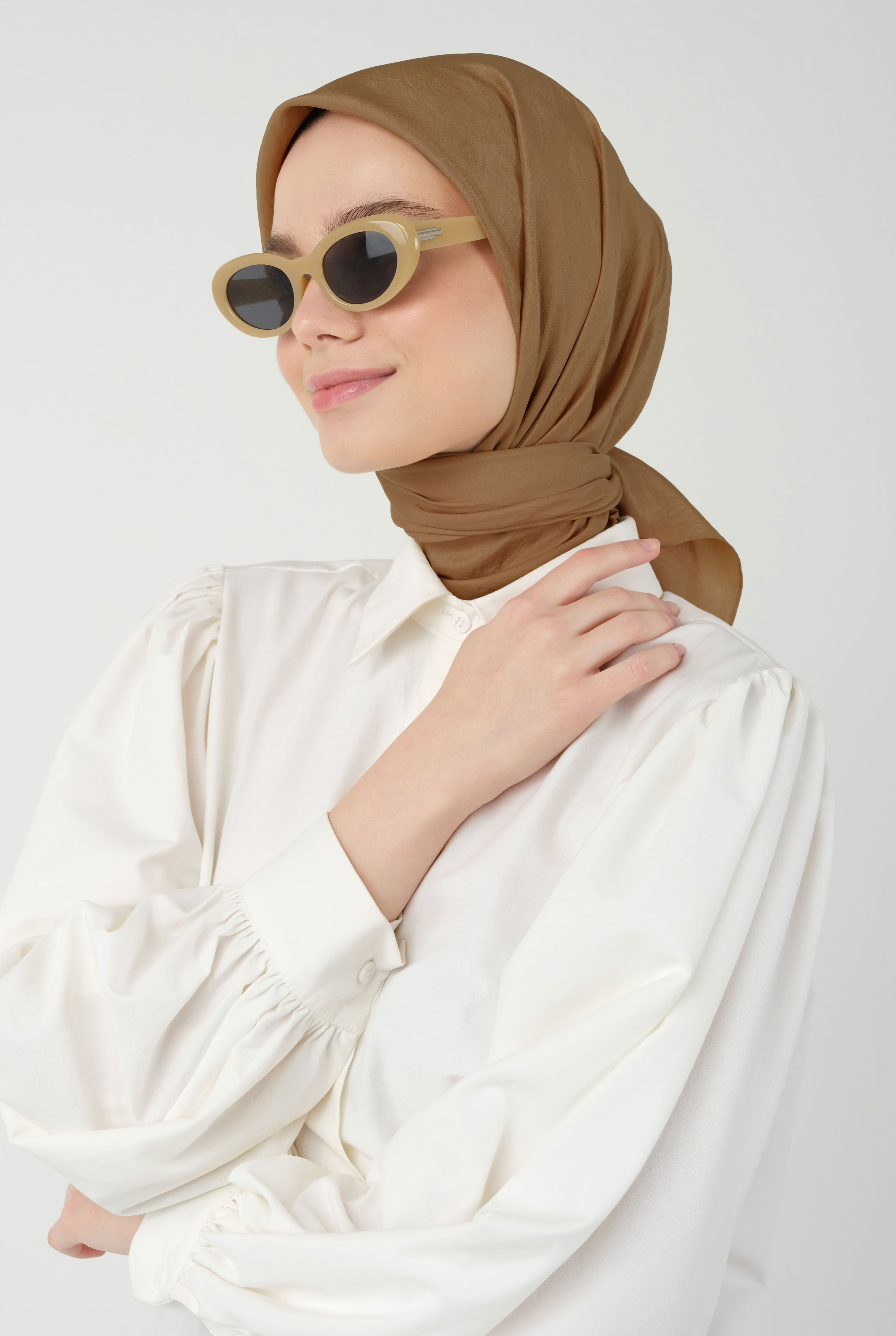 Soft Wrinkled Scarf Warm Brown - HE-QA