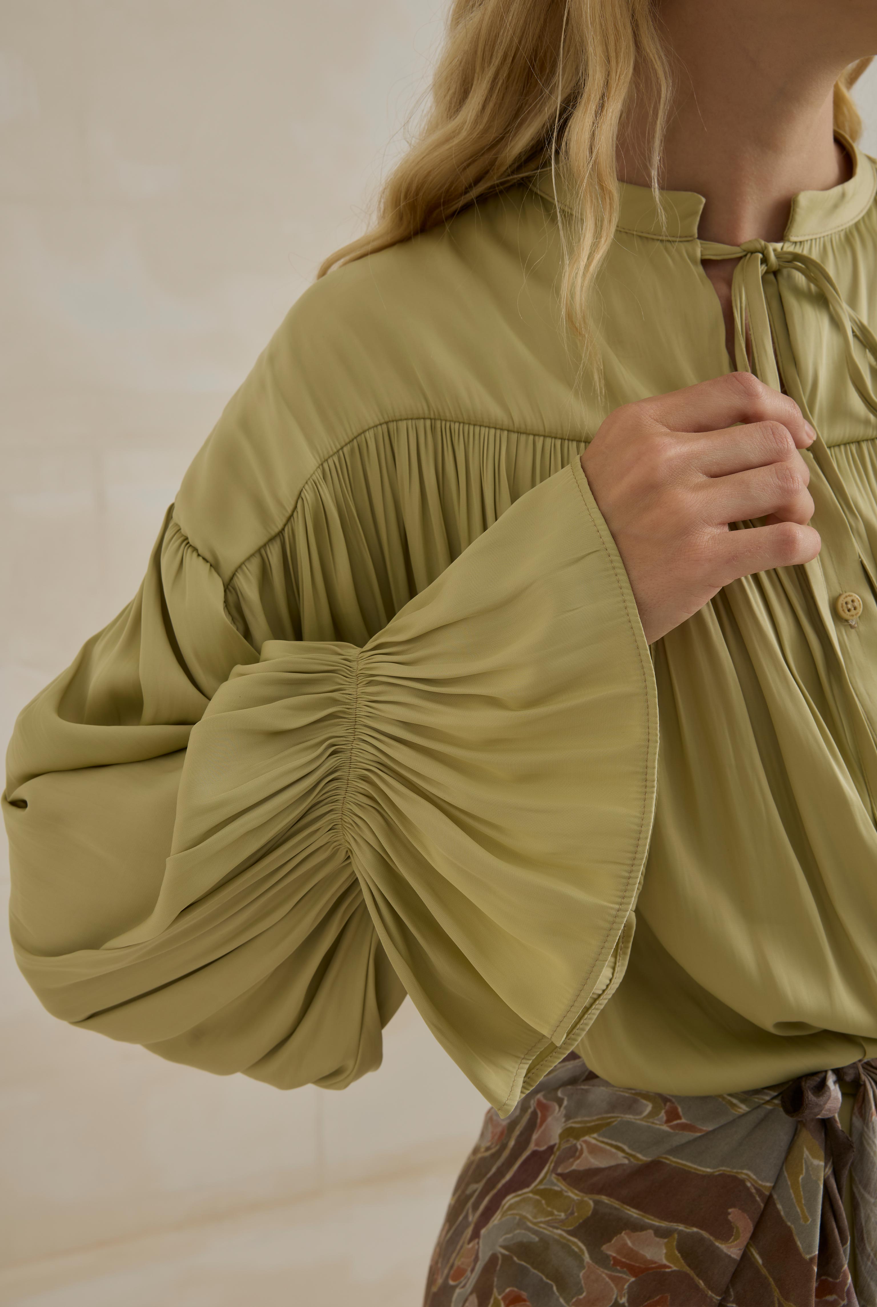 Gathered Sleeve Detailed Set Light Sage Green - 4