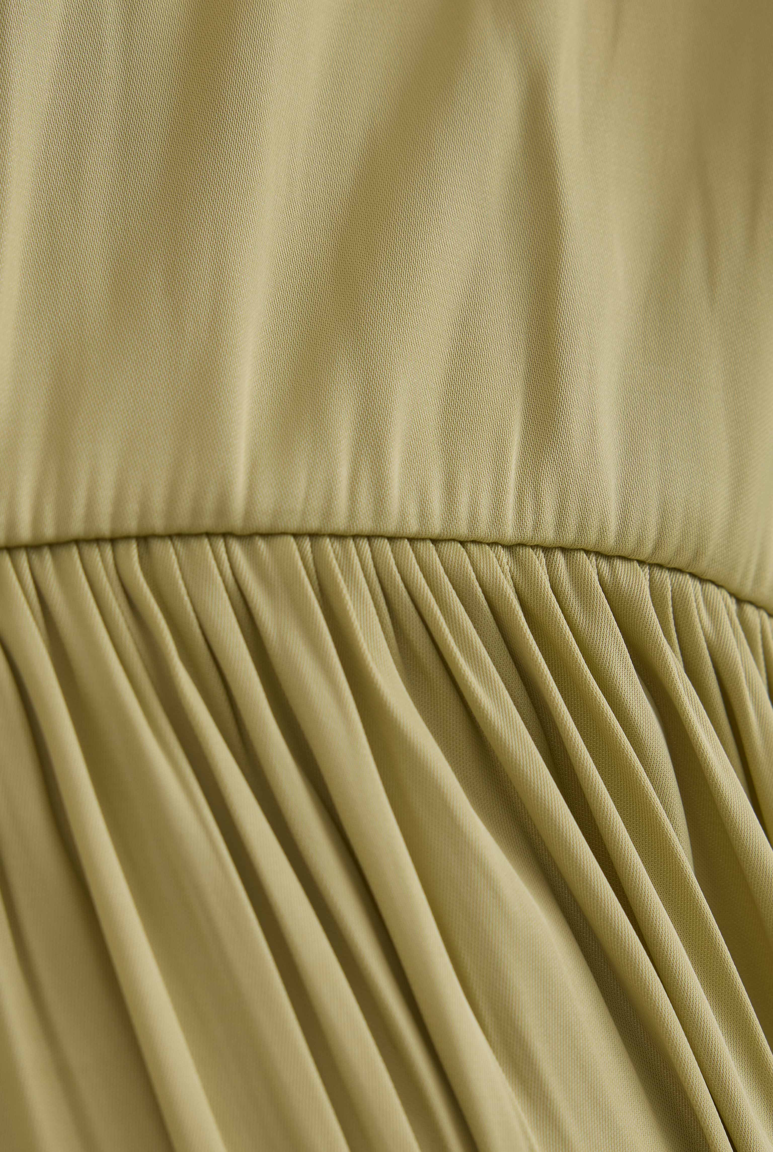 Gathered Sleeve Detailed Set Light Sage Green - 6