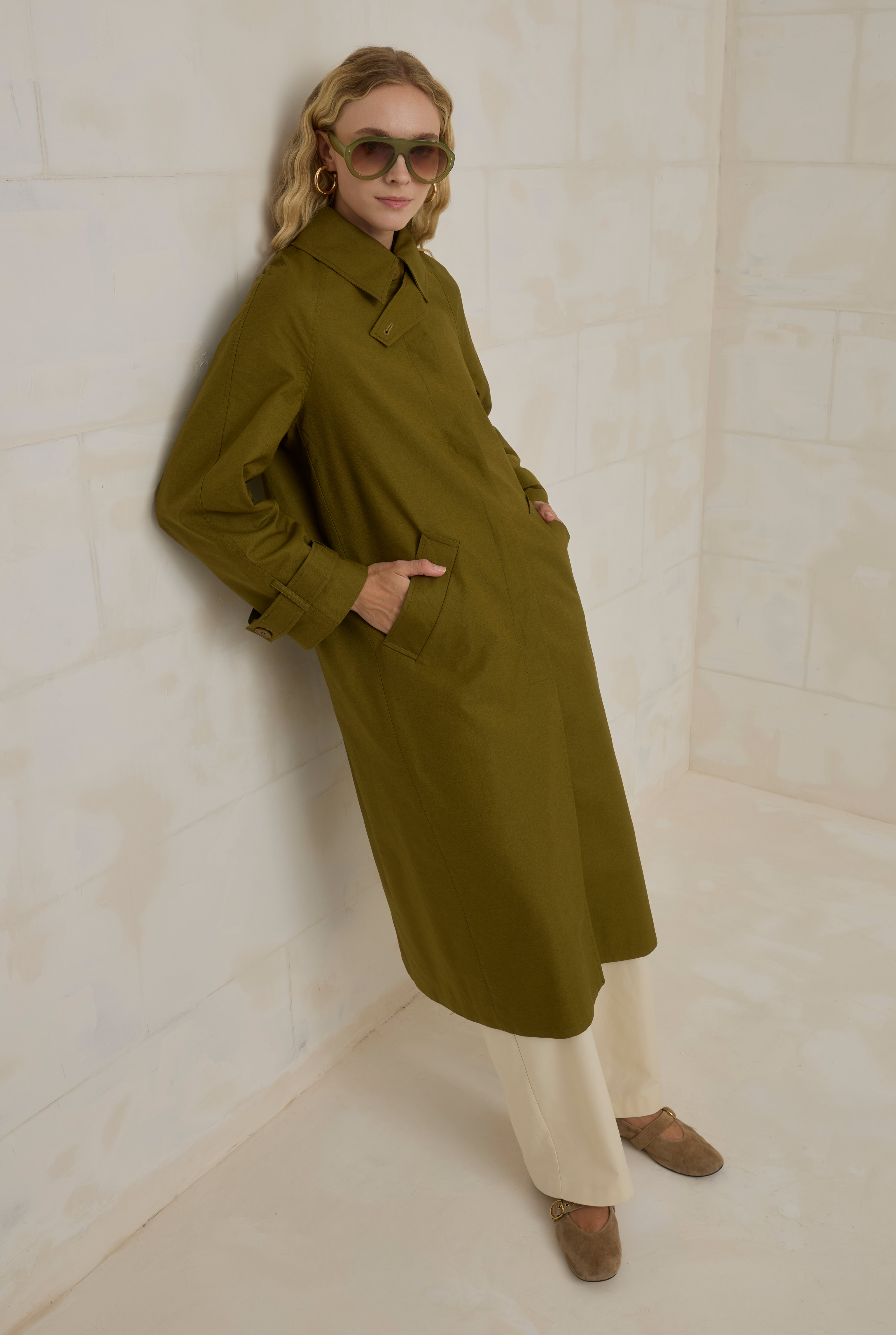 Gabardine Trenchcoat Oil Green - 1