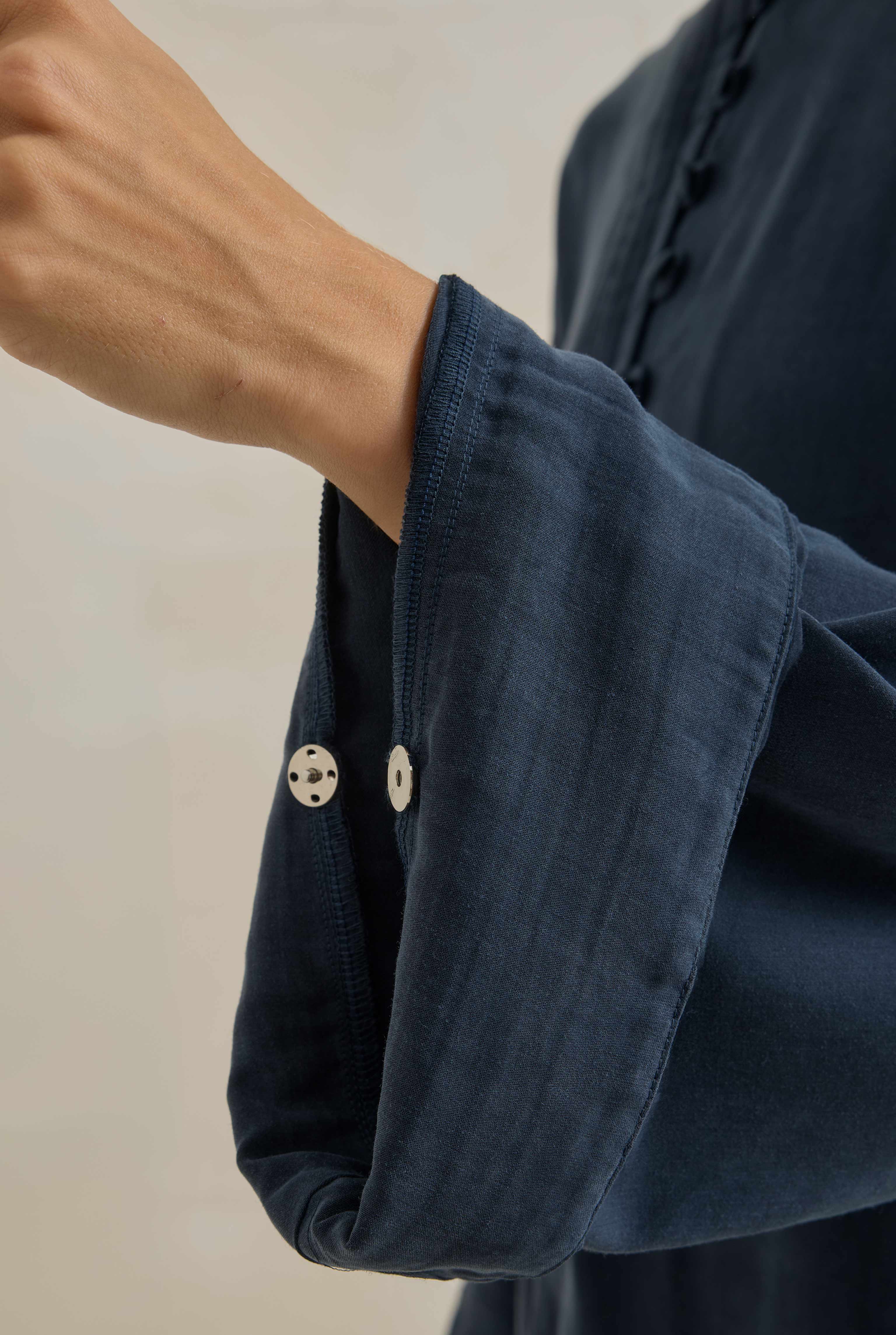 Pintuck Lyocell Abaya Navy Blue - 6