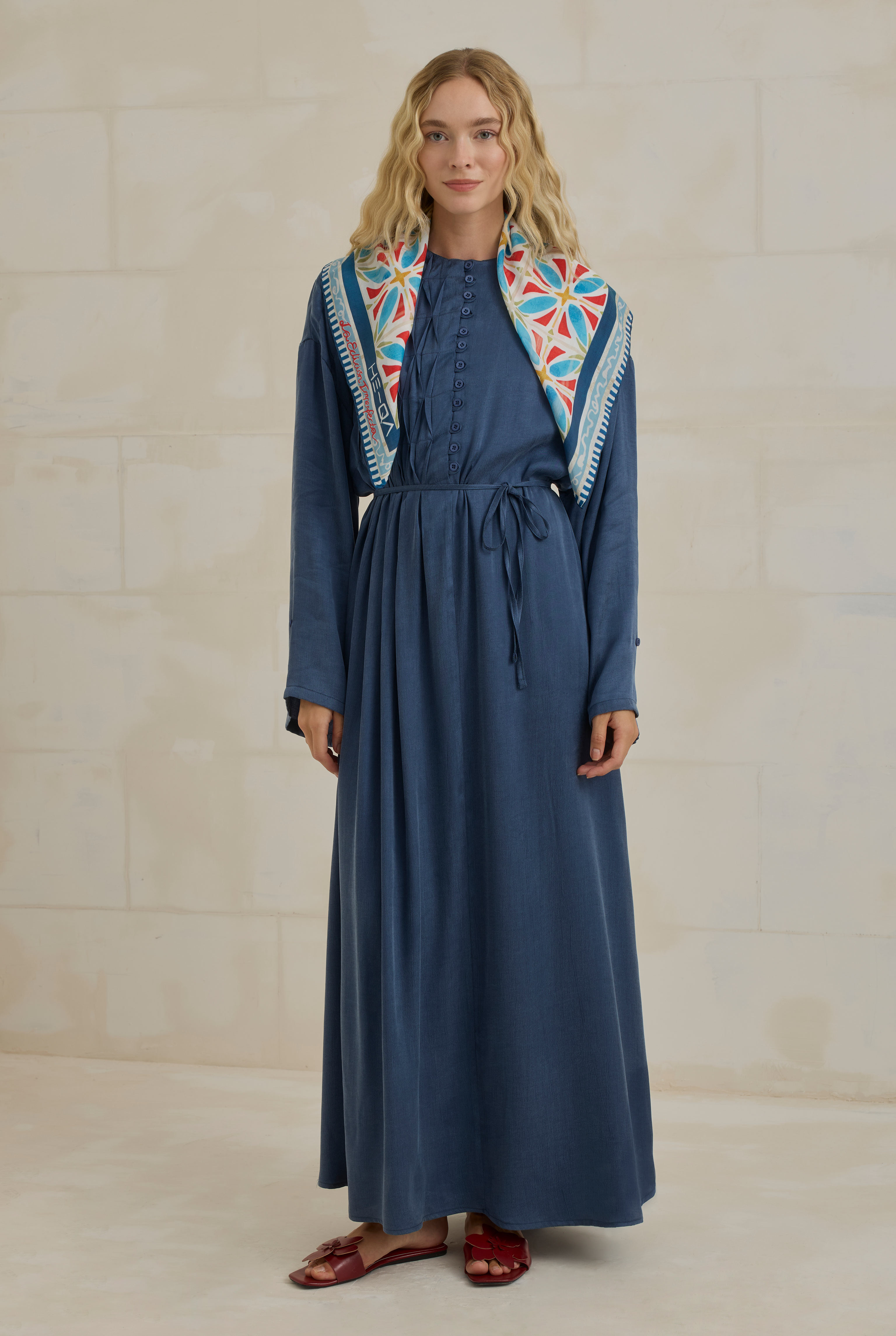 Pintuck Detail Lyocell Abaya Royal Blue - HE-QA