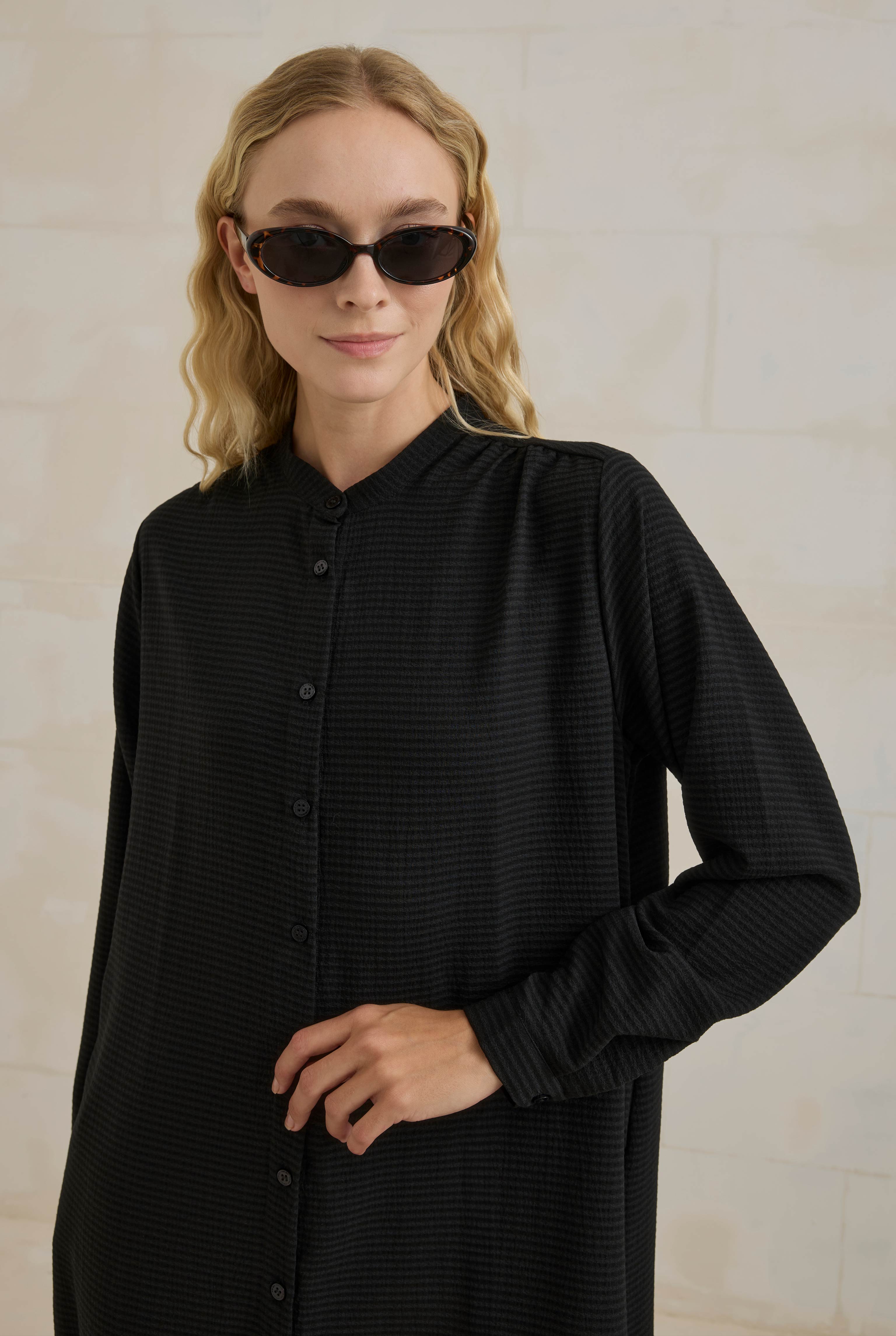 Crinkle Shirt Black - 2