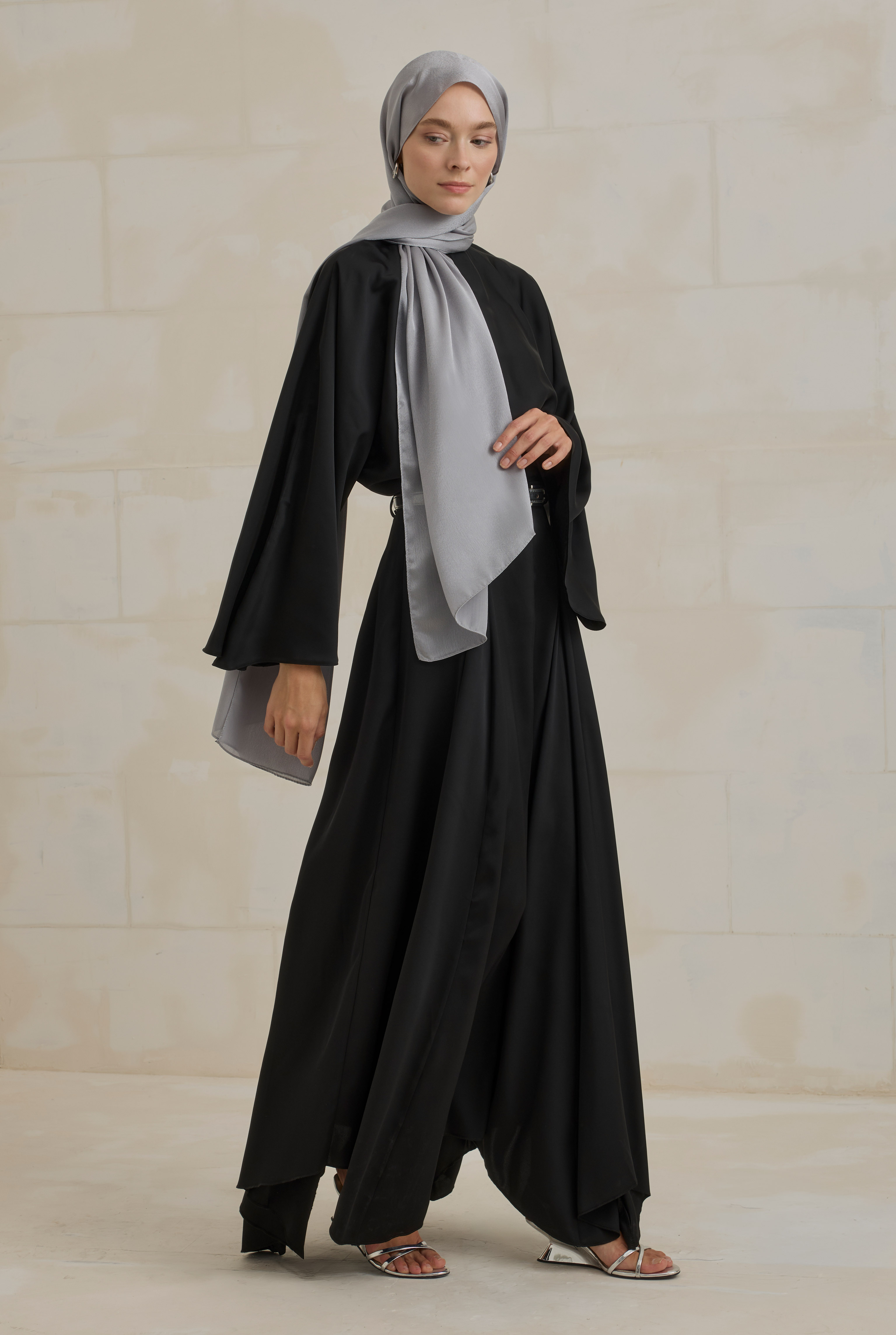 Flowy Batwing Sleeve Set Black - 7
