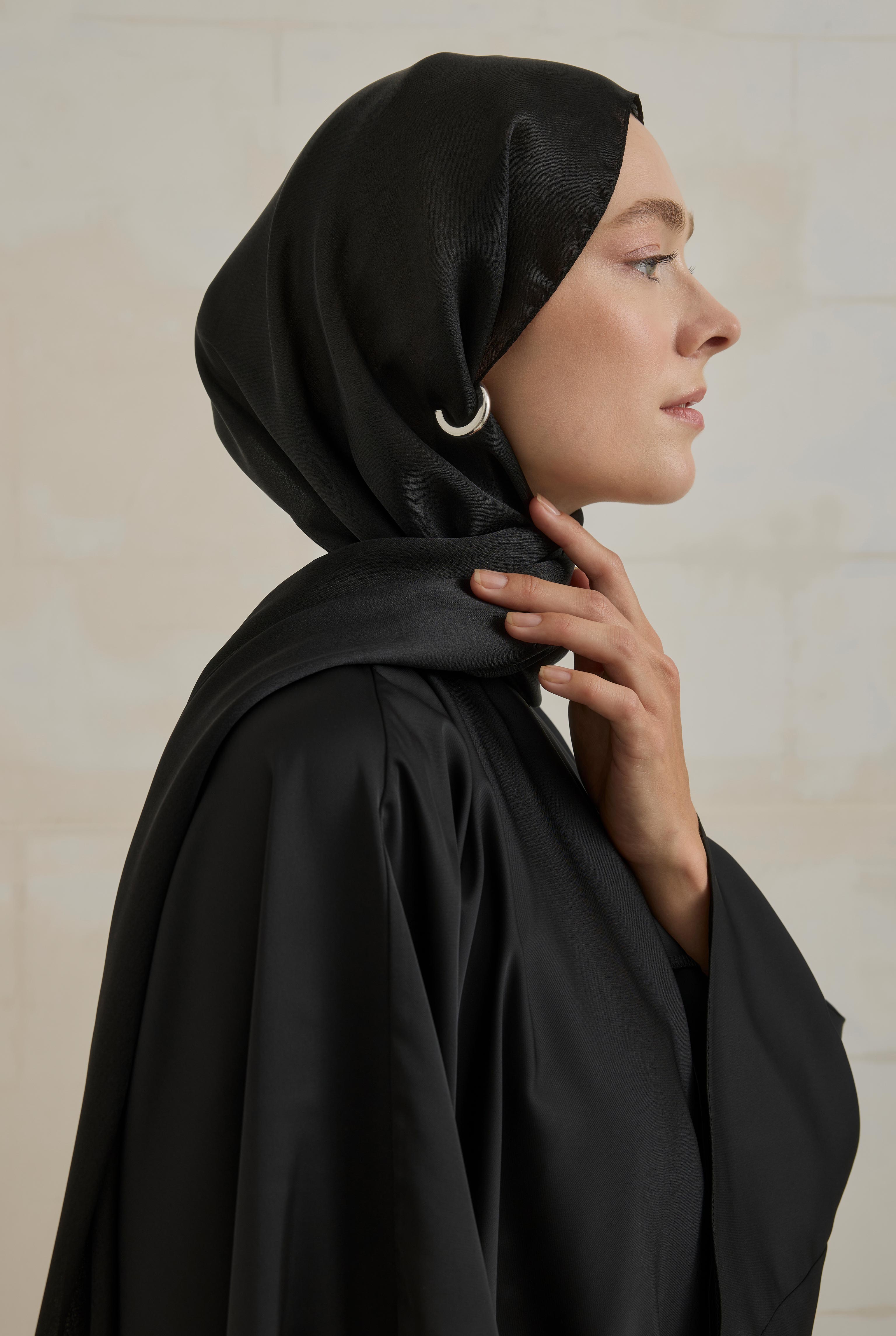 Janjan Pearl Shawl Black - HE-QA