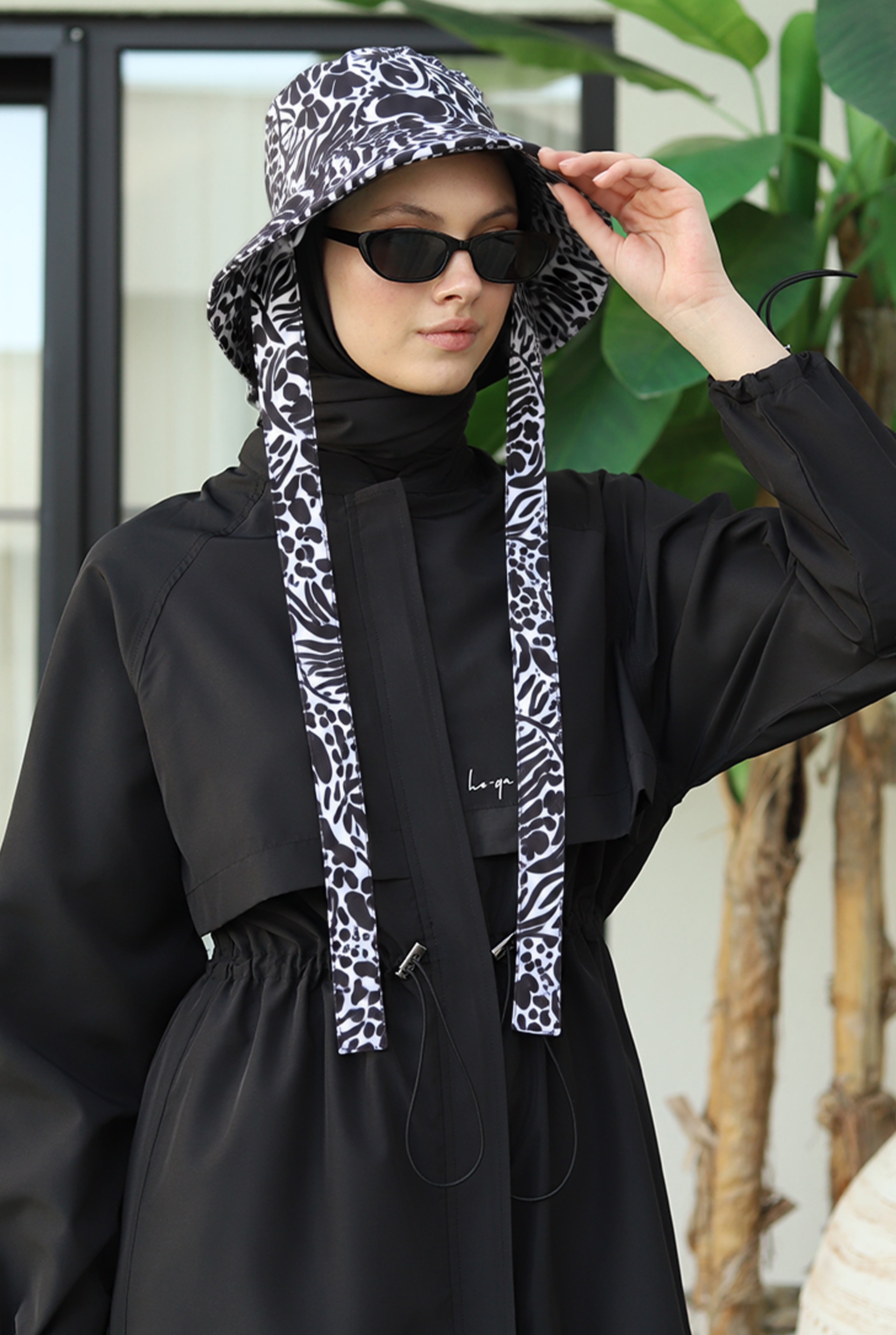 Bucket Hat Black Patterned - 2