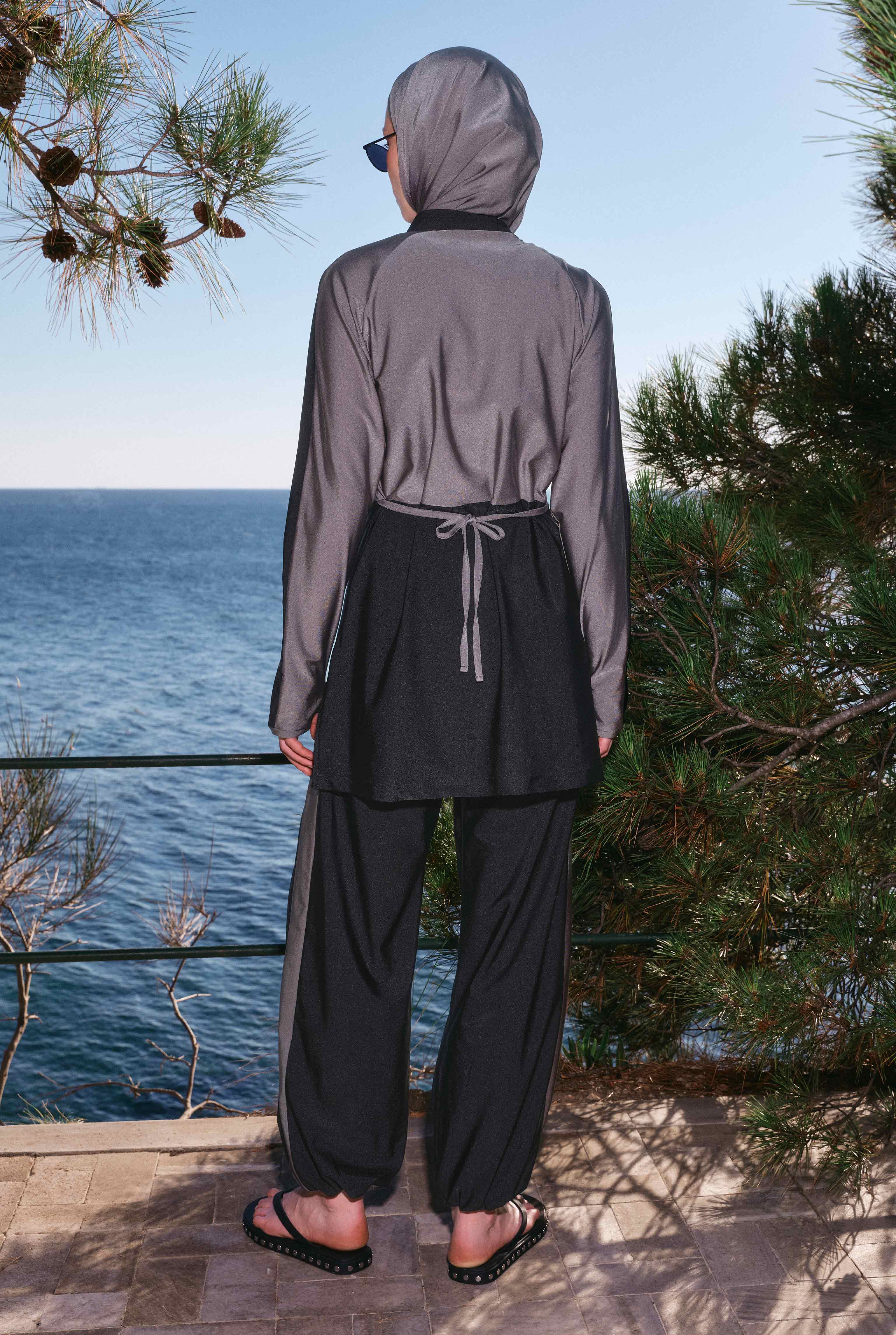 Two-Tone Modest Swimwear Set Gray - 6