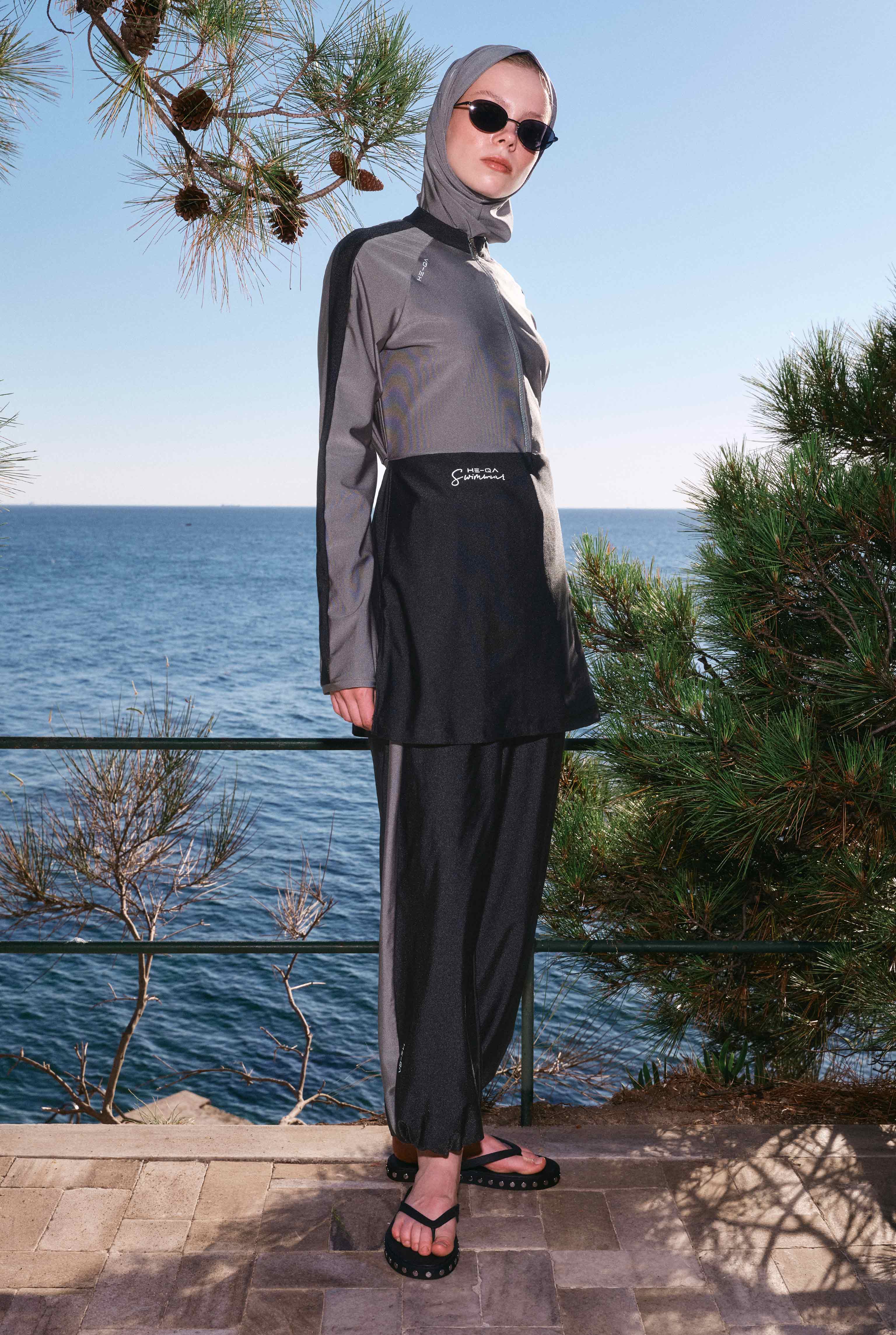 Two-Tone Modest Swimwear Set Gray - 4