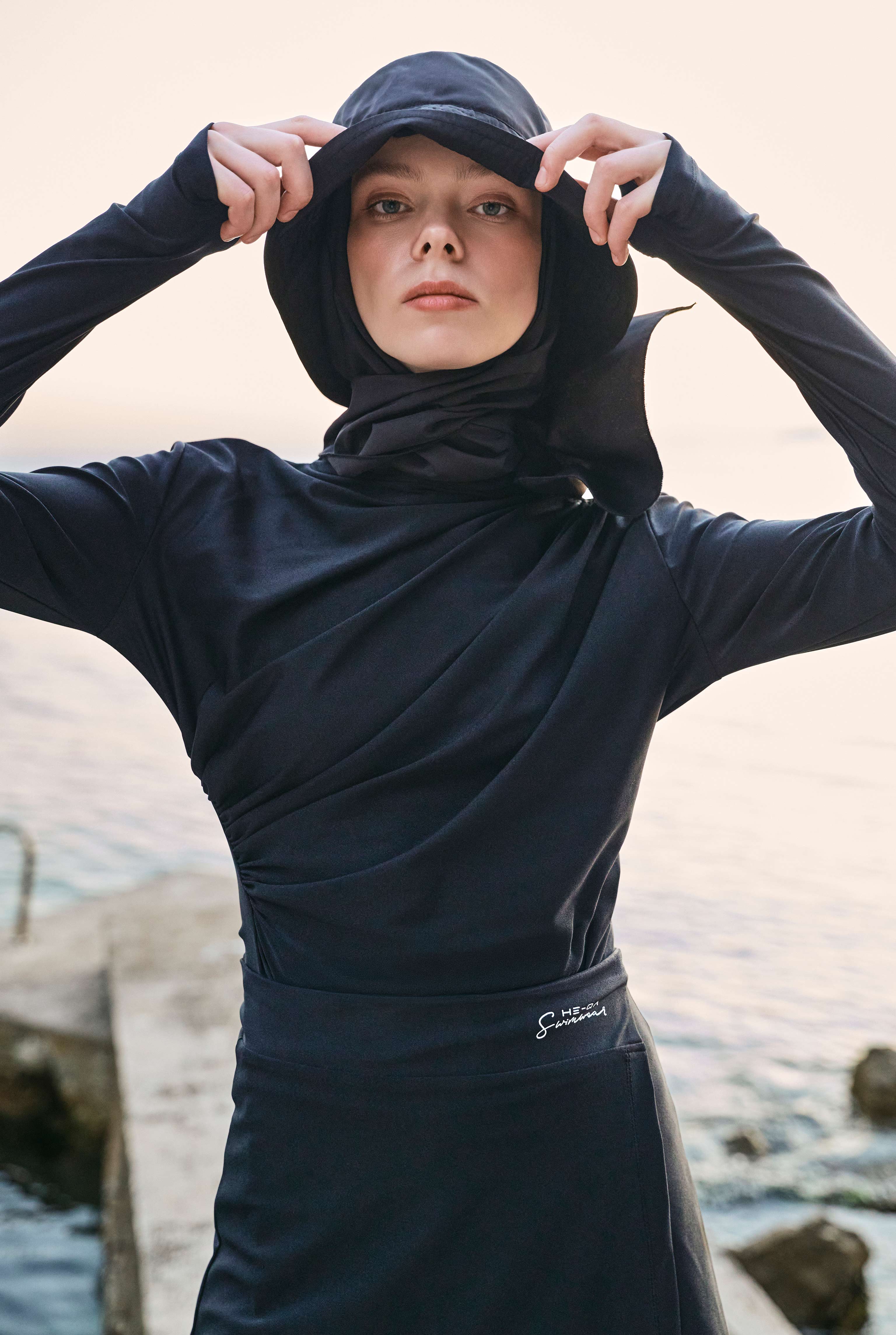 Black Swim Shawl With Hat - 2