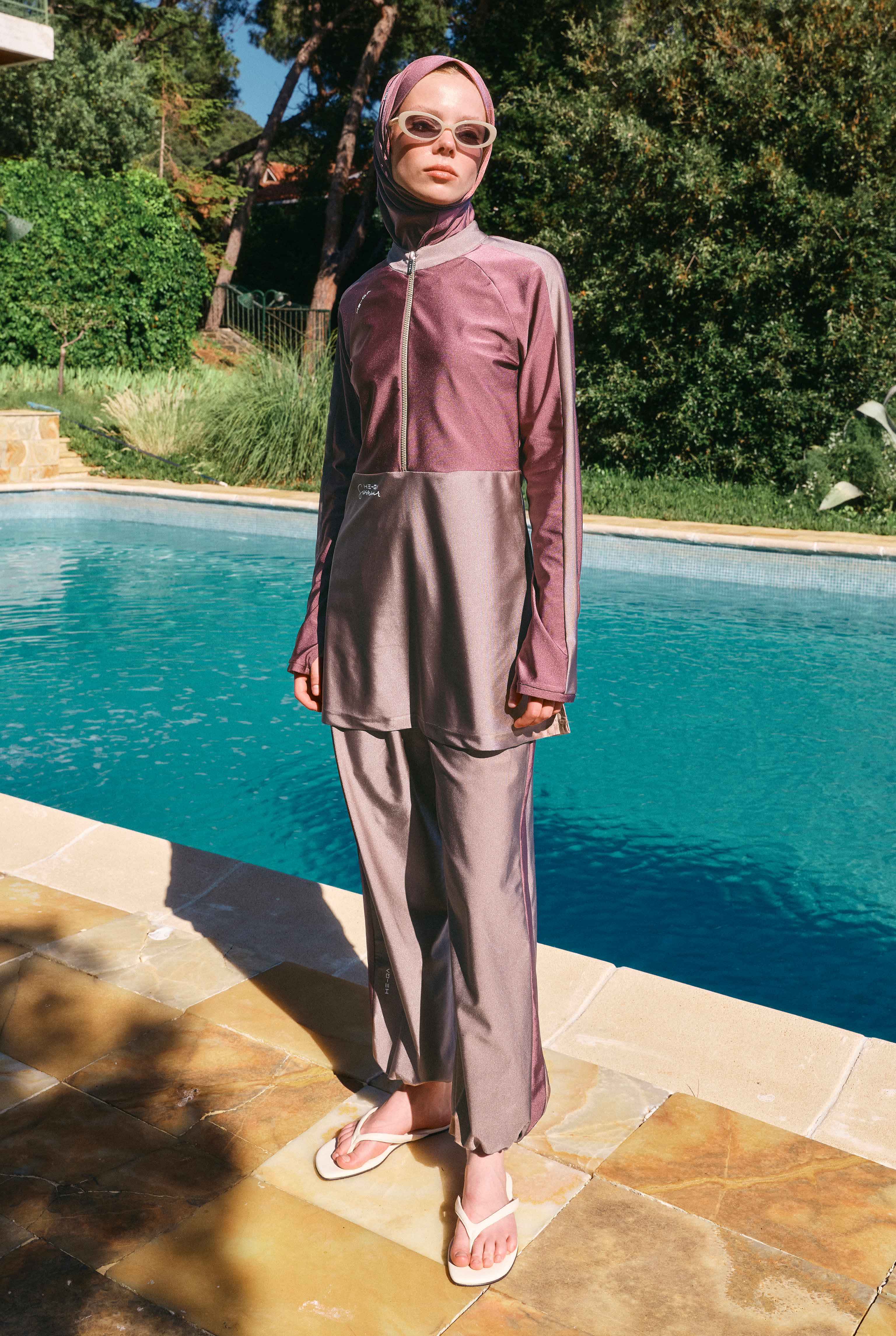 Two-Tone Modest Swimwear Set Rose - 1